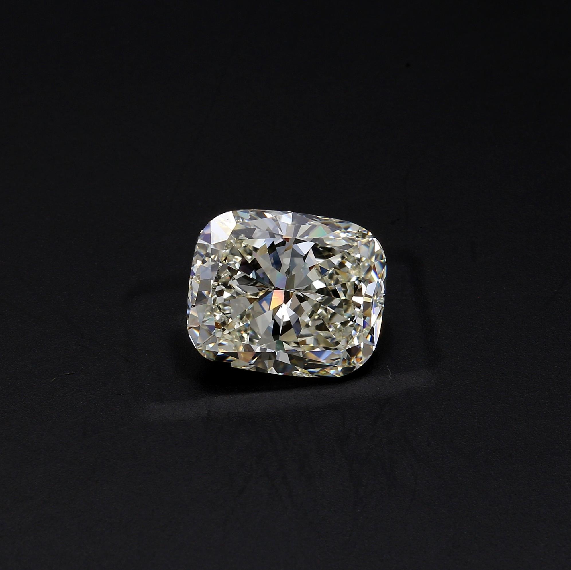 5.04 ct. Cushion Diamond K VS2 None GIA