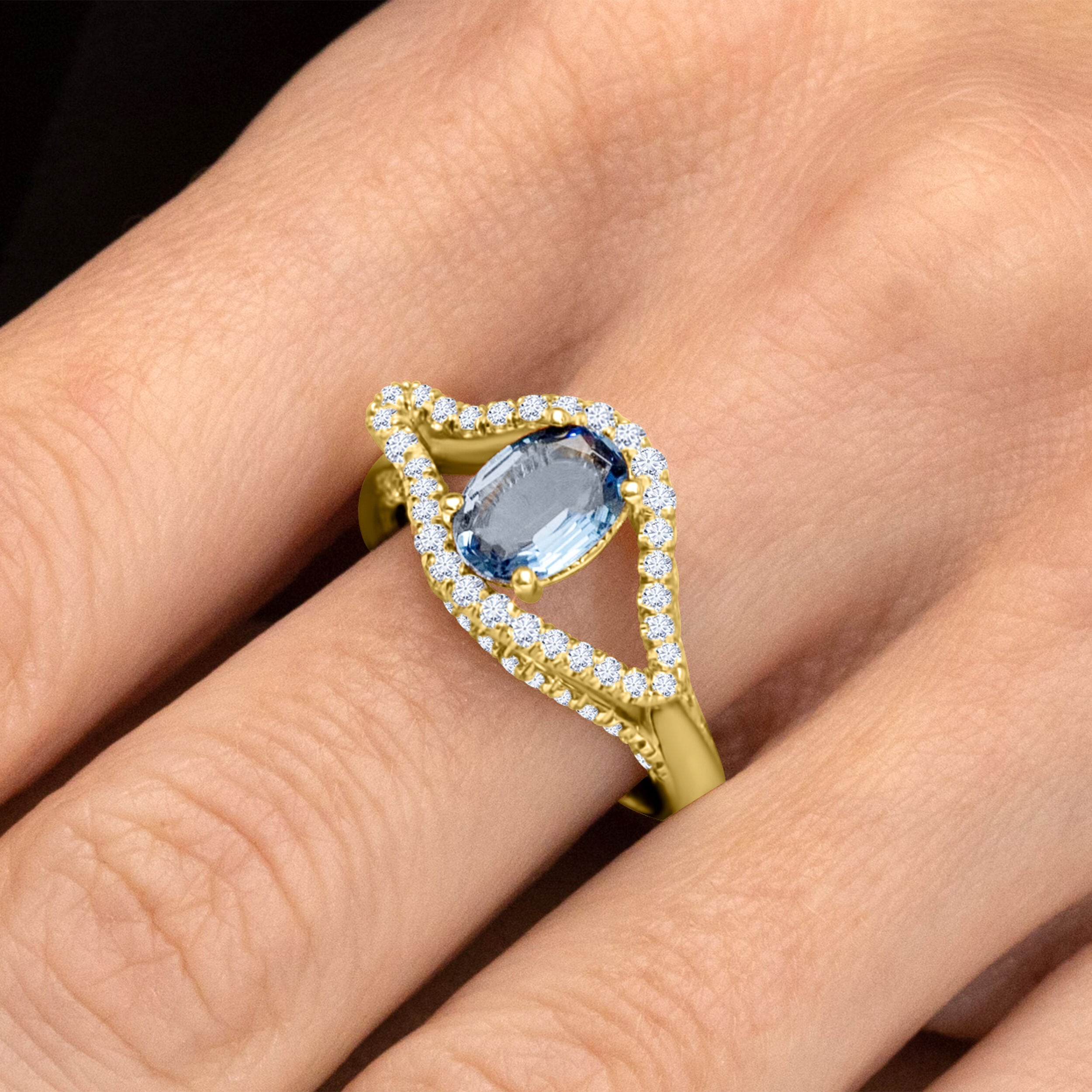 Aquamarine Ring Surreal Design - 2.08ct TW