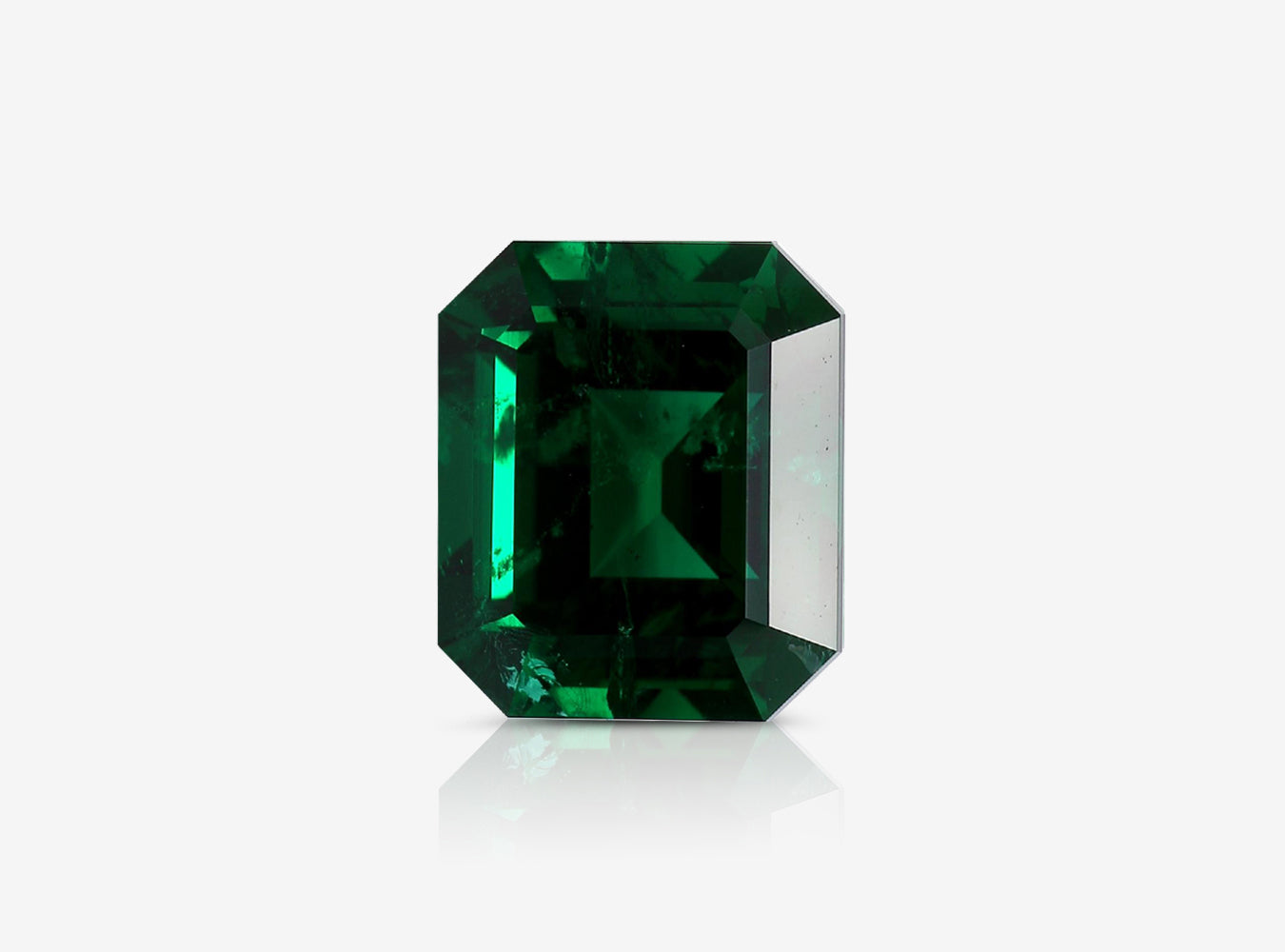 4.26 ct. Emerald AGL No Oil