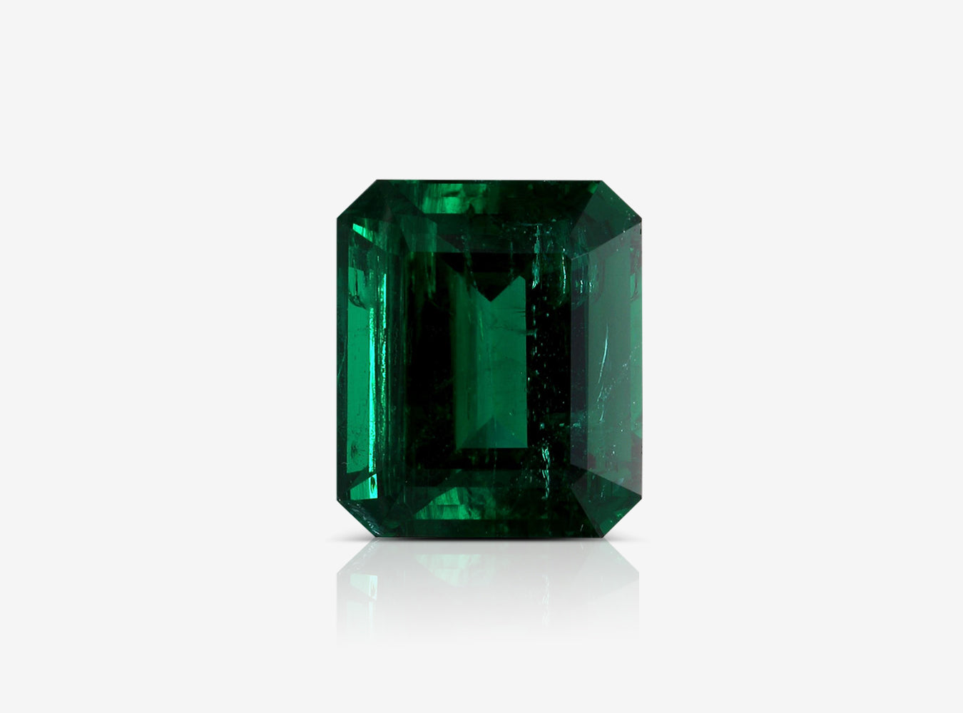 17.58 ct. Emerald AGL Minor