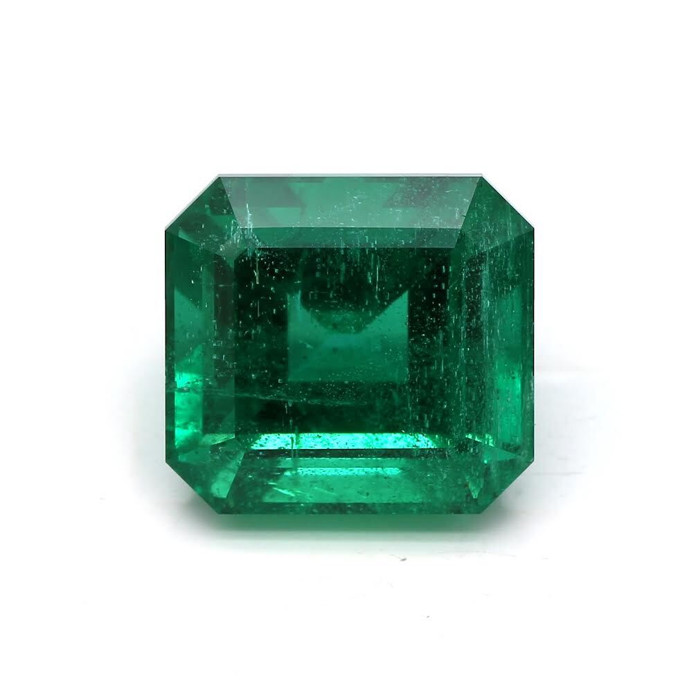 4.30 ct. Emerald GRS Insignificant