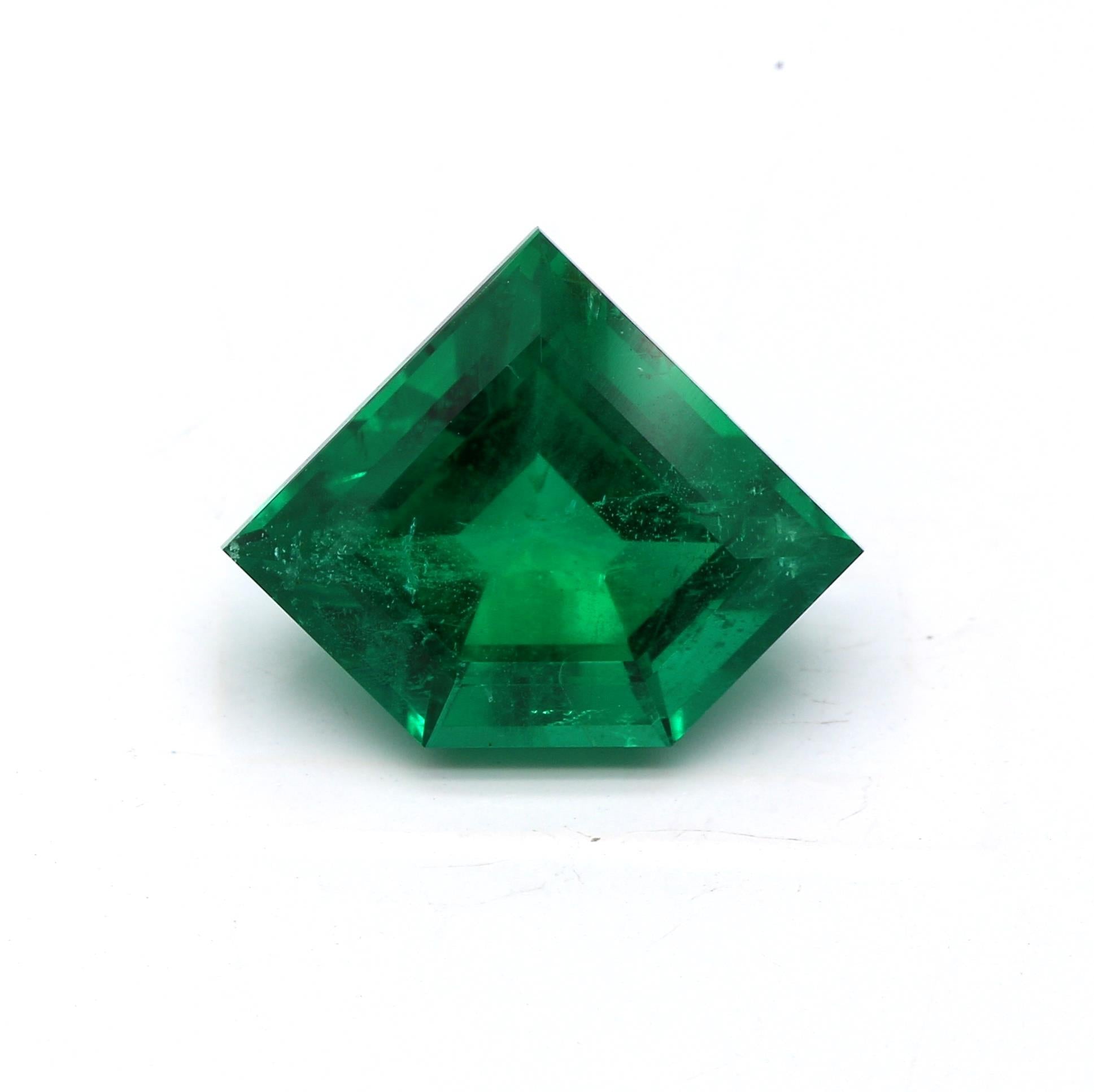 3.02 ct. Fantasy Emerald GRS Insignificant