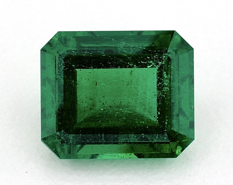 4.88 ct. Emerald GRS Minor