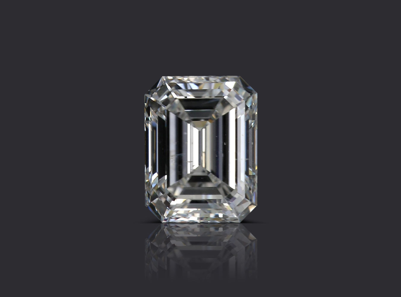 2.01 ct. Diamond E SI2 None GIA