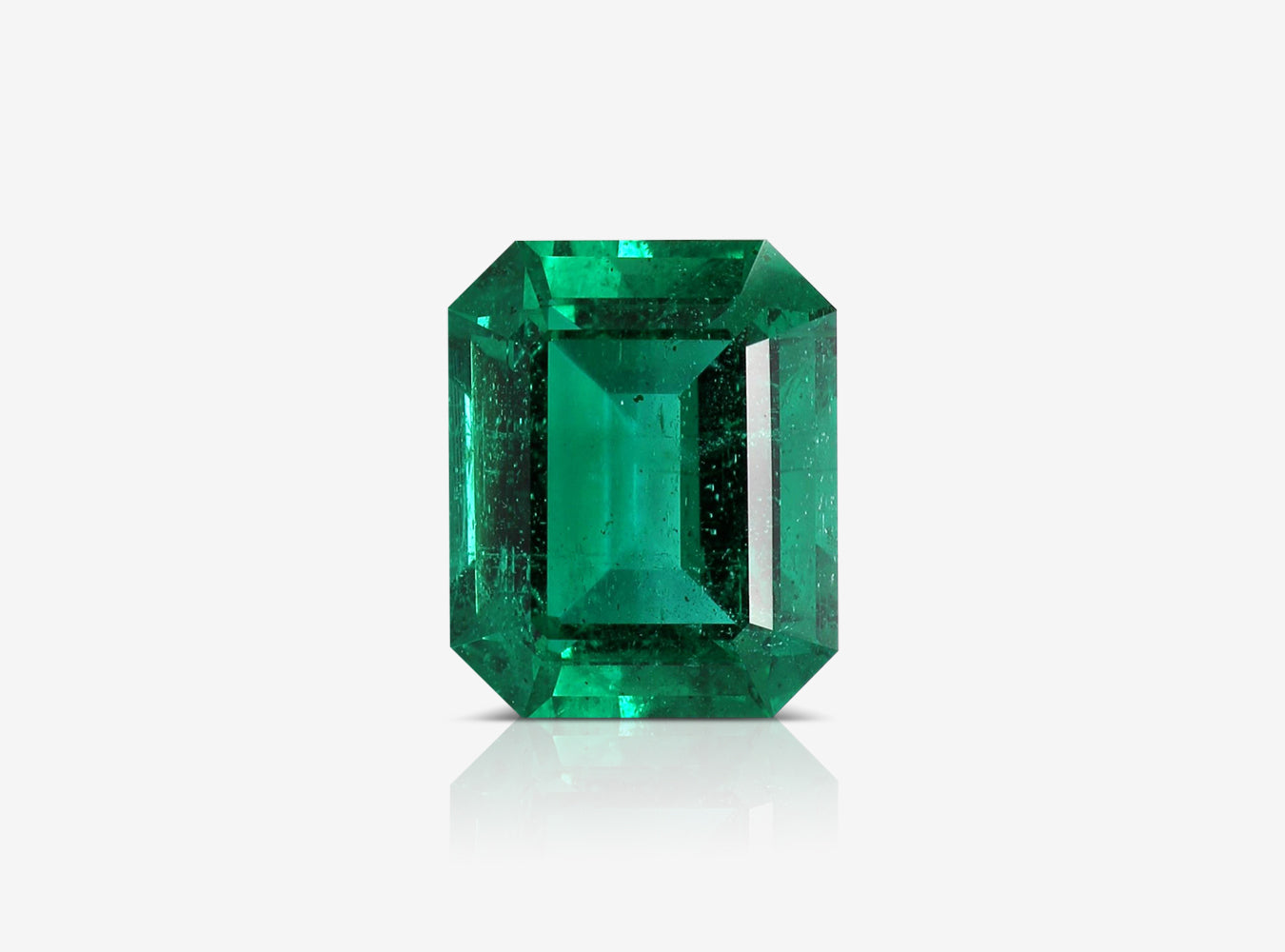 3.91 ct. Emerald AGL Minor