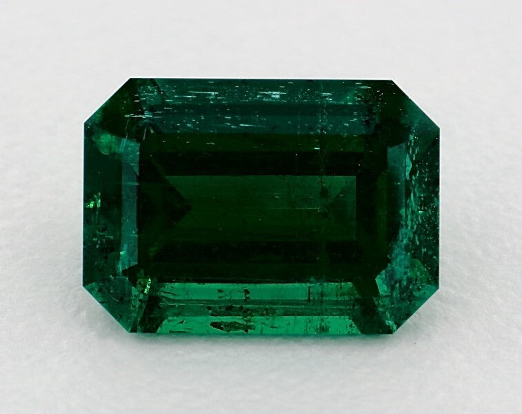 4.58 ct. Emerald AGL Minor