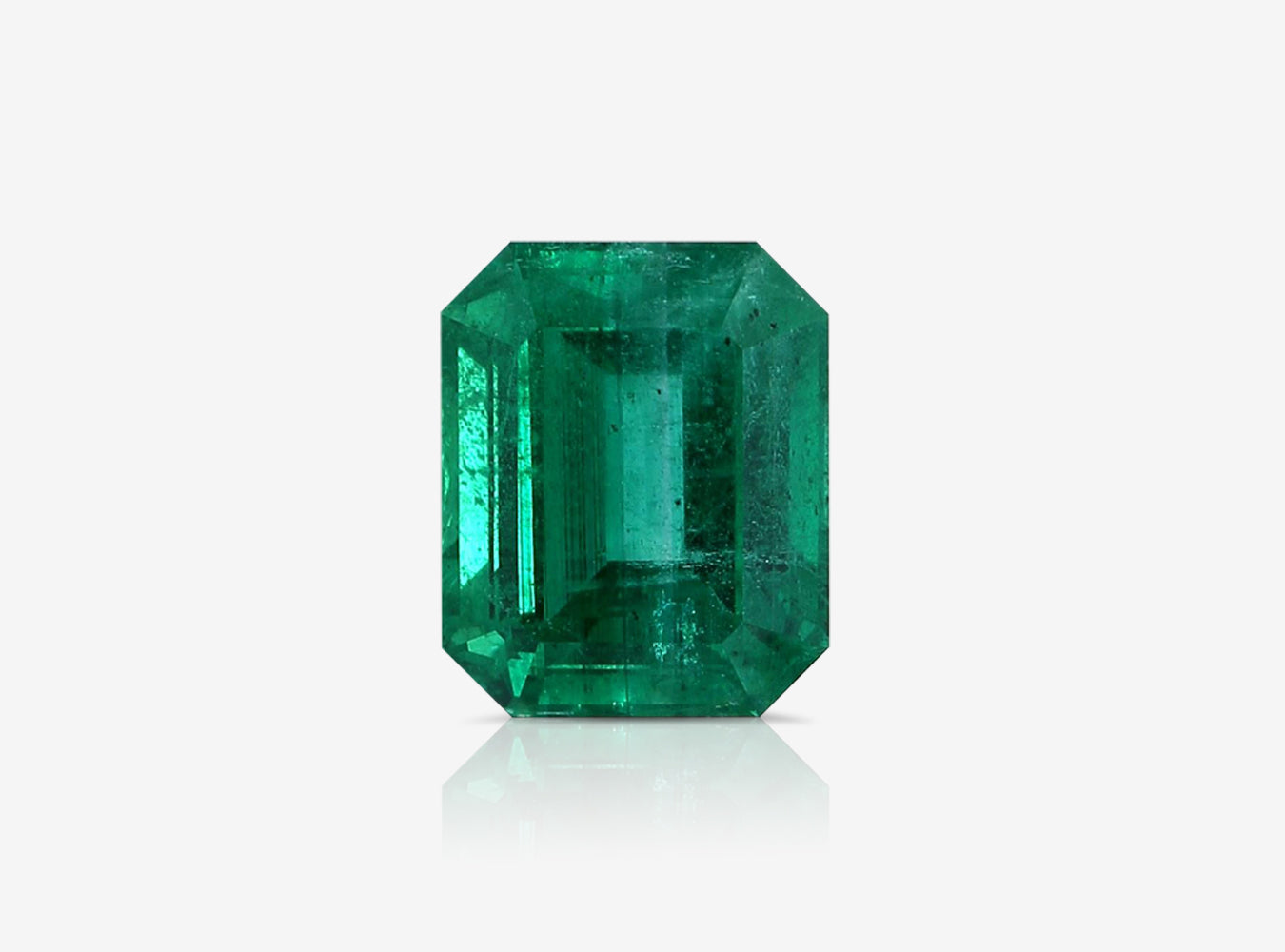 5.71 ct. Emerald AGL Minor