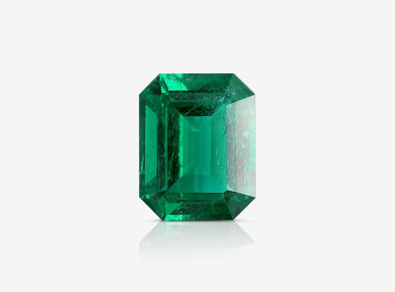 3.87 ct. Emerald AGL Minor