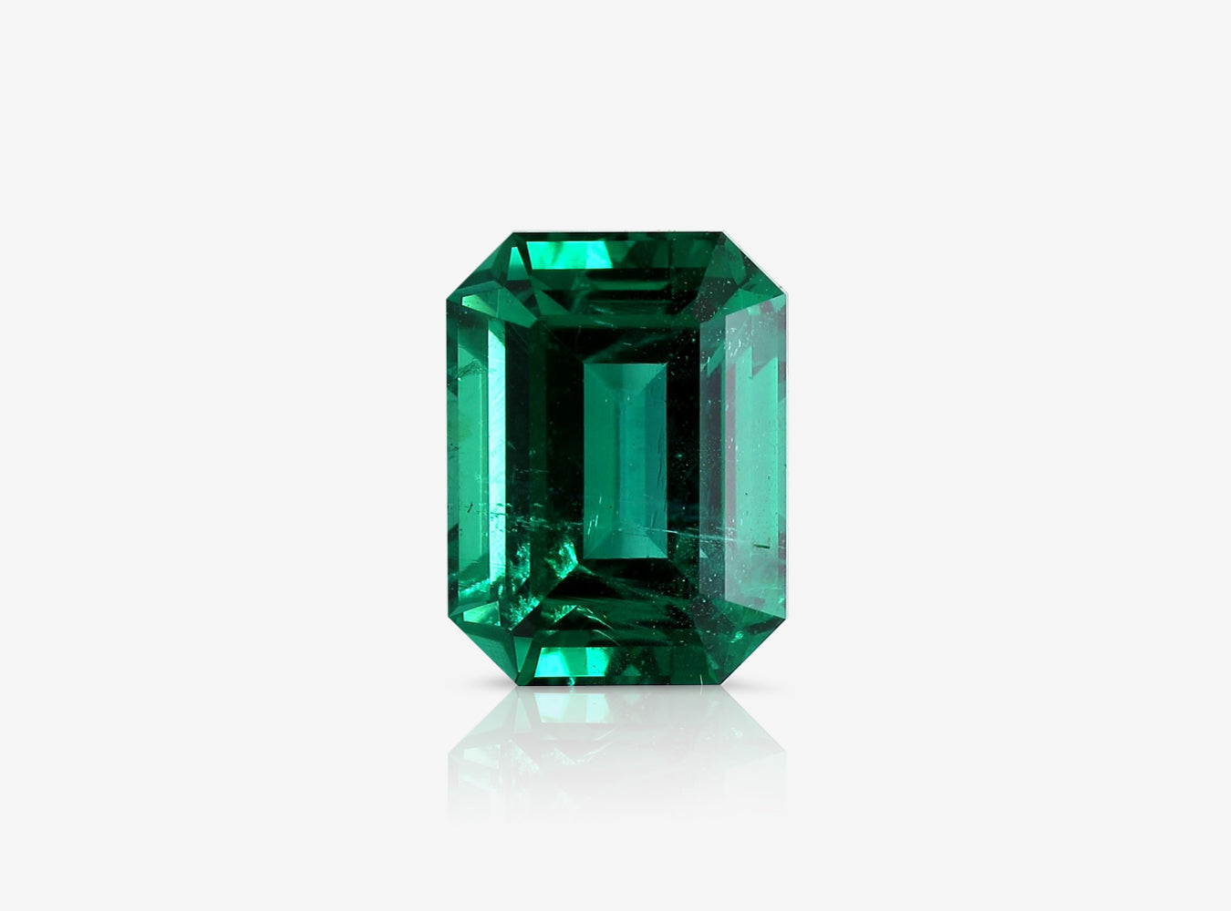 4.28 ct. Emerald AGL Minor