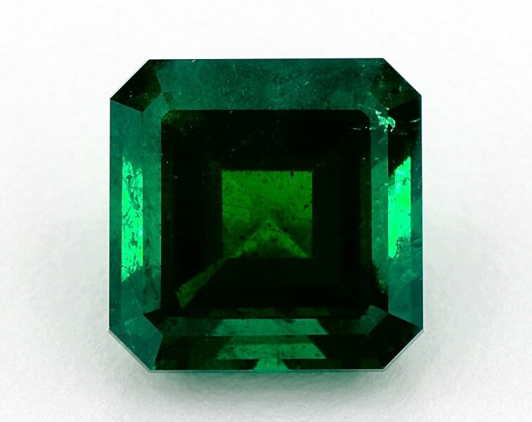 7.14 ct. Emerald GRS Minor