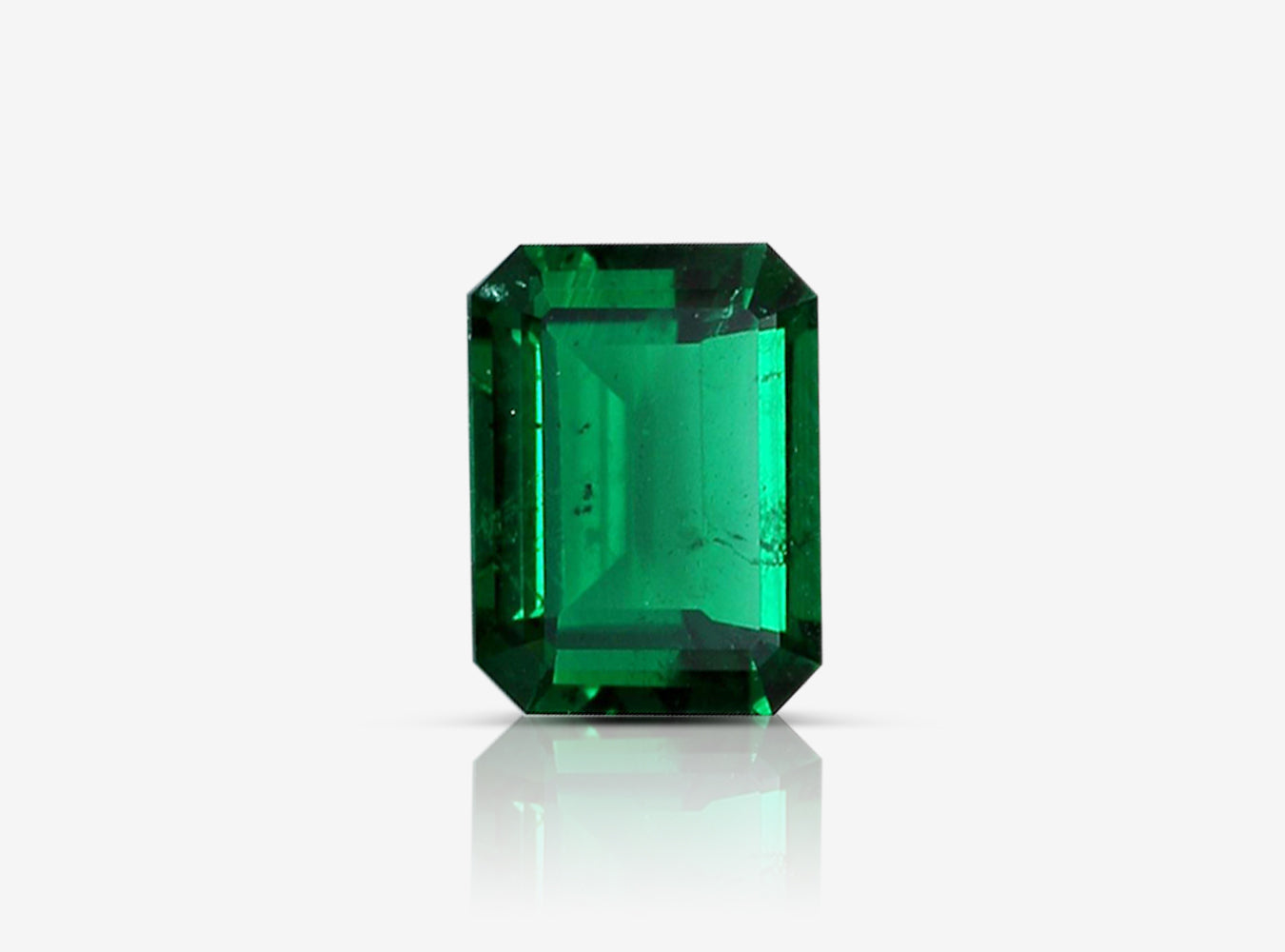 2.38 ct. Emerald AGL Minor