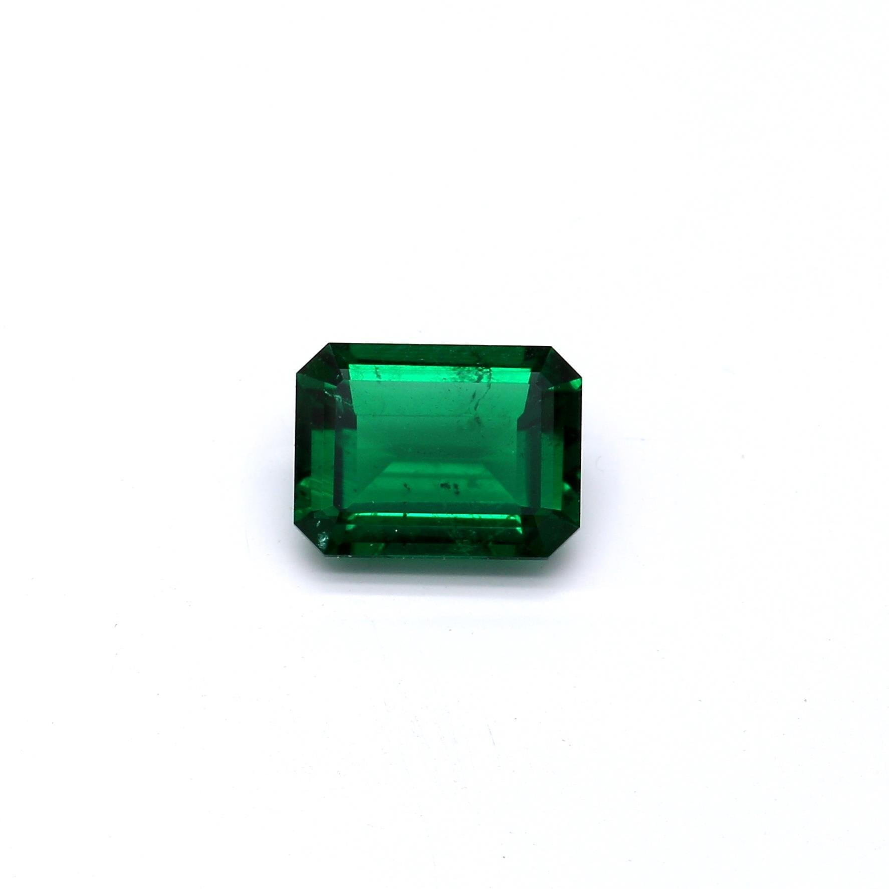 2.38 ct. Emerald AGL Minor