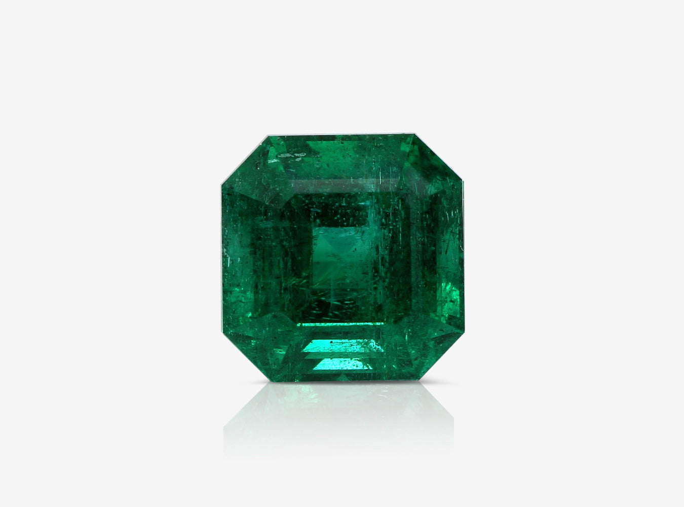 6.29 ct. Emerald AGL Minor