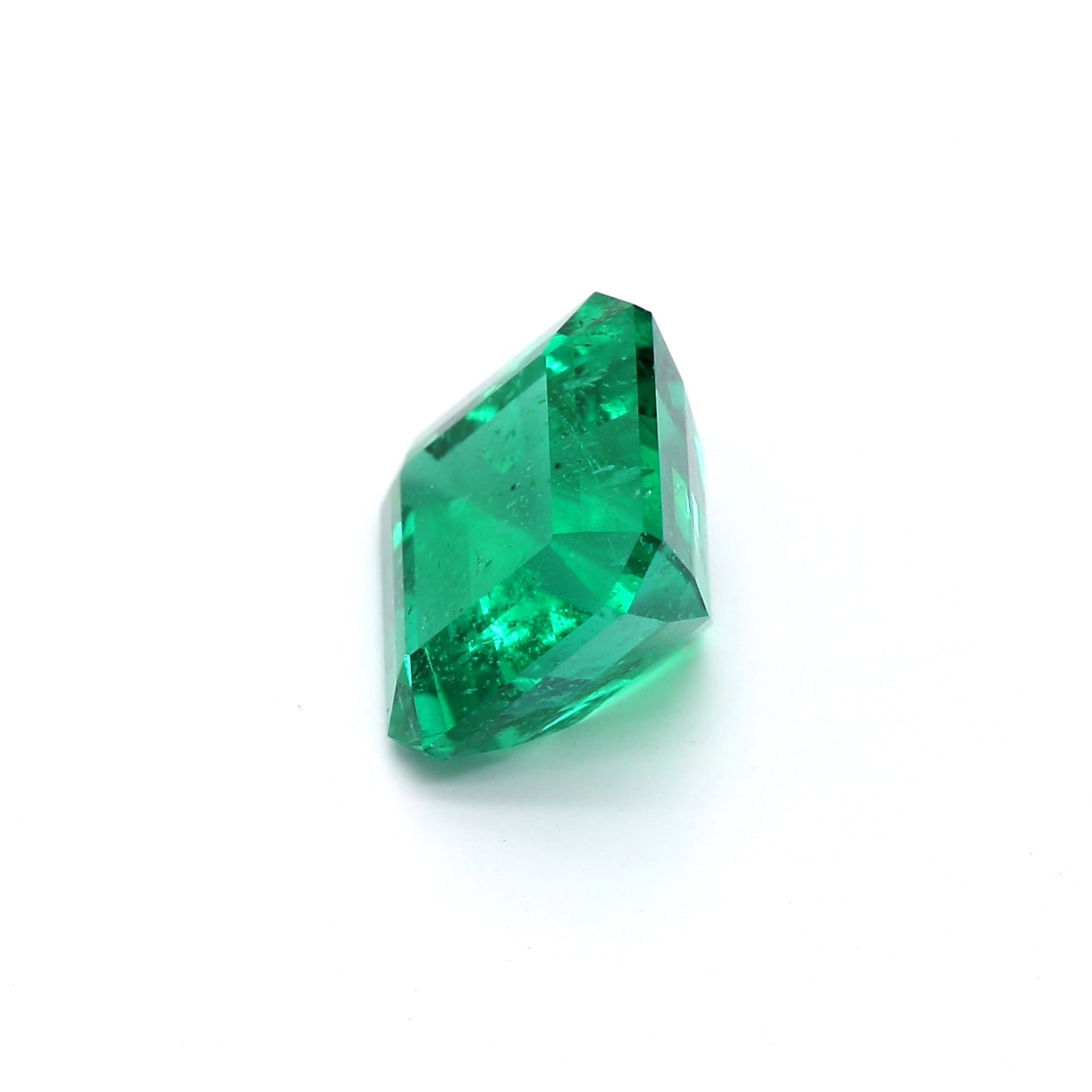 2.07 ct. Emerald ICA Insignificant to Minor