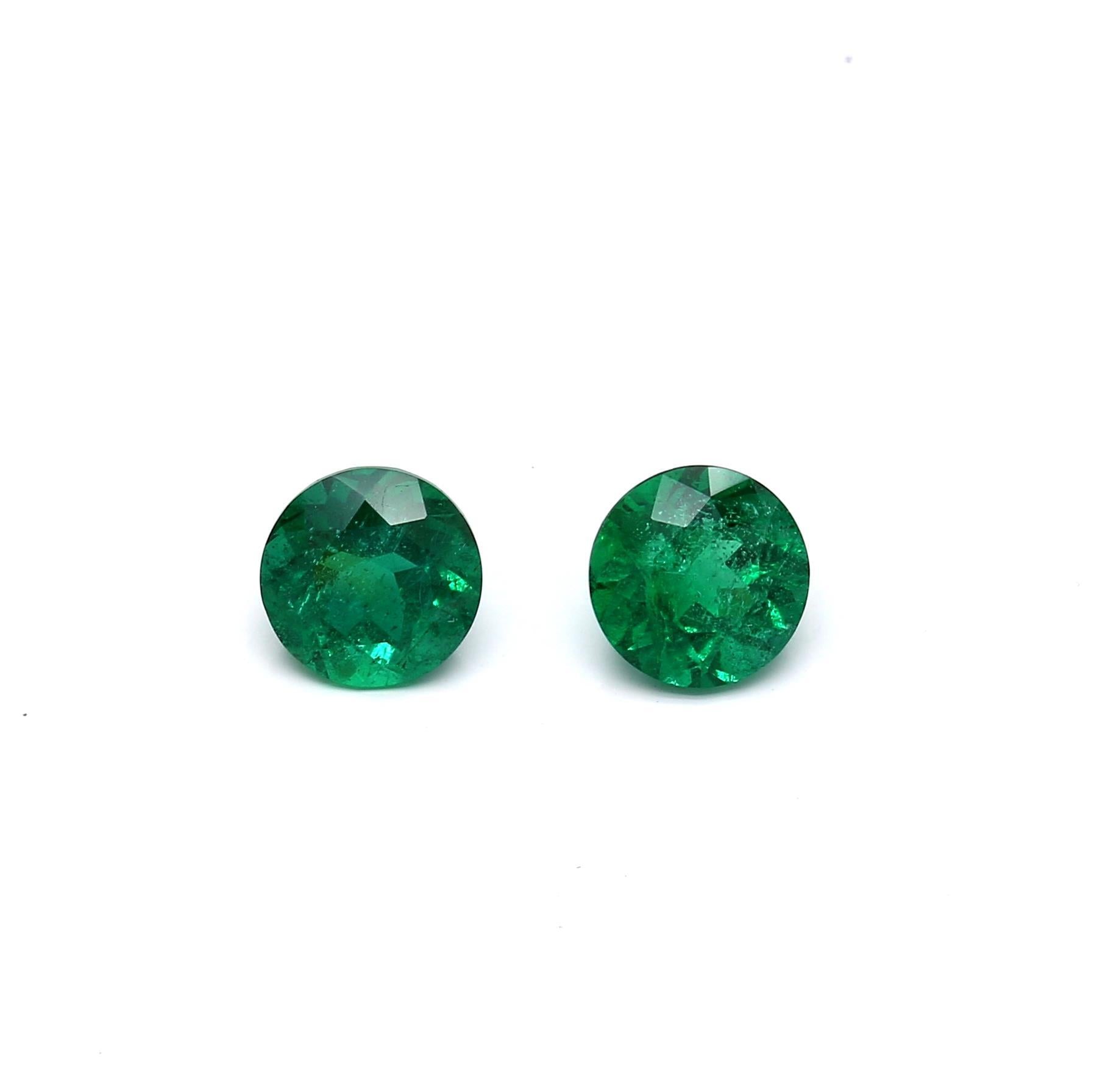 0.94 ct. Round Brilliant Emerald GRS Minor