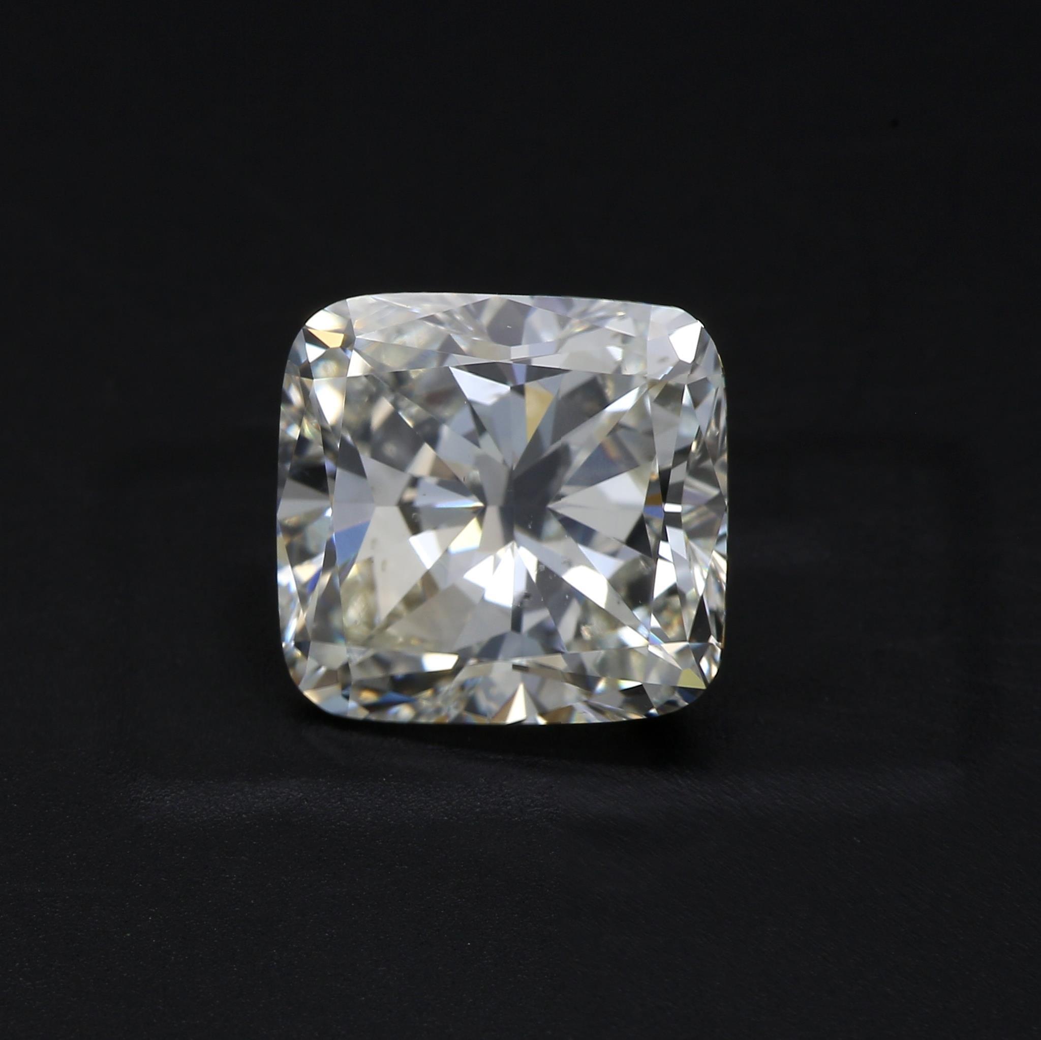 3.19 ct. Cushion Diamond J VS2 None GIA