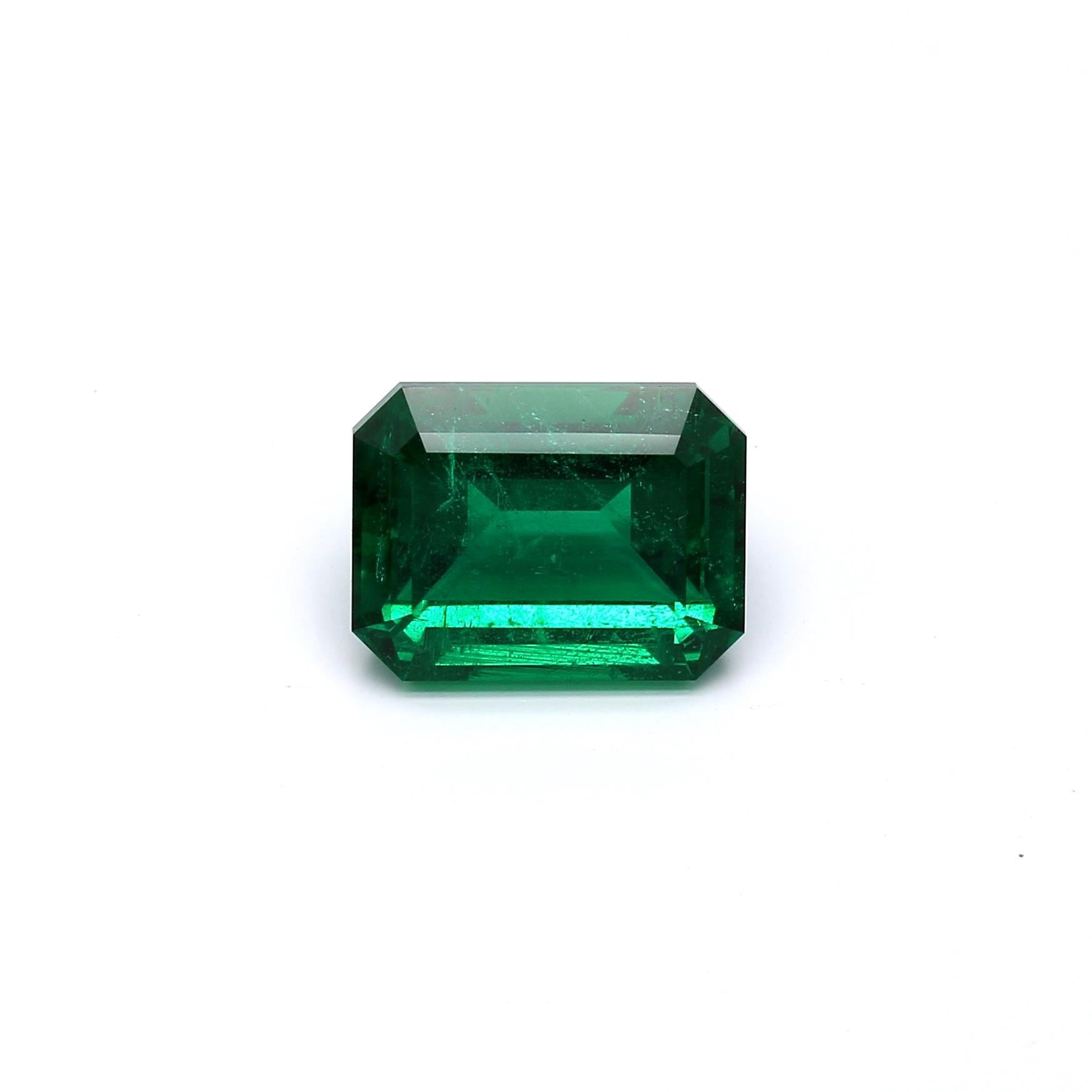 4.39 ct. Emerald AGL Minor