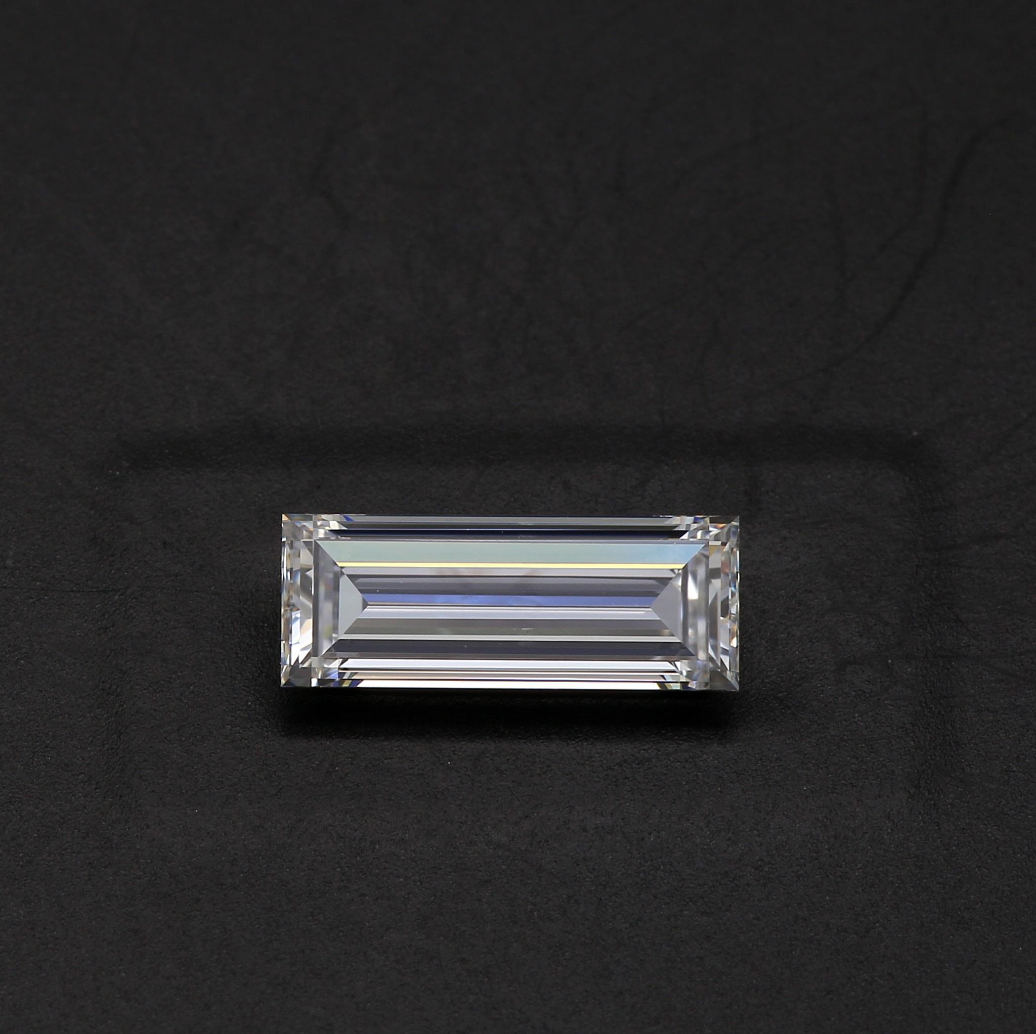 0.91 ct. Baguette Diamond D VVS1 Faint GIA