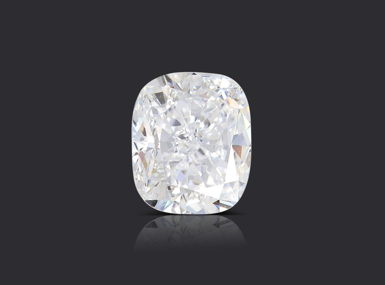 3.01 ct. Cushion Diamond E VS2 Faint GIA