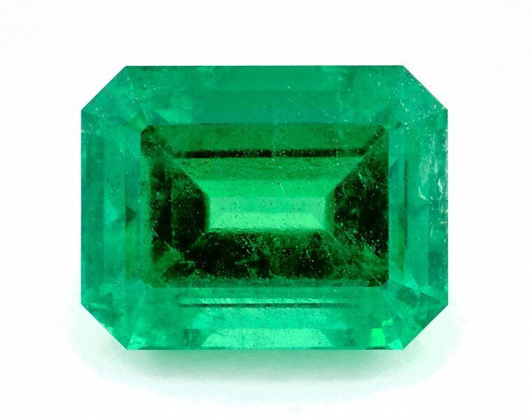 8.96 ct. Emerald AGL Insignificant