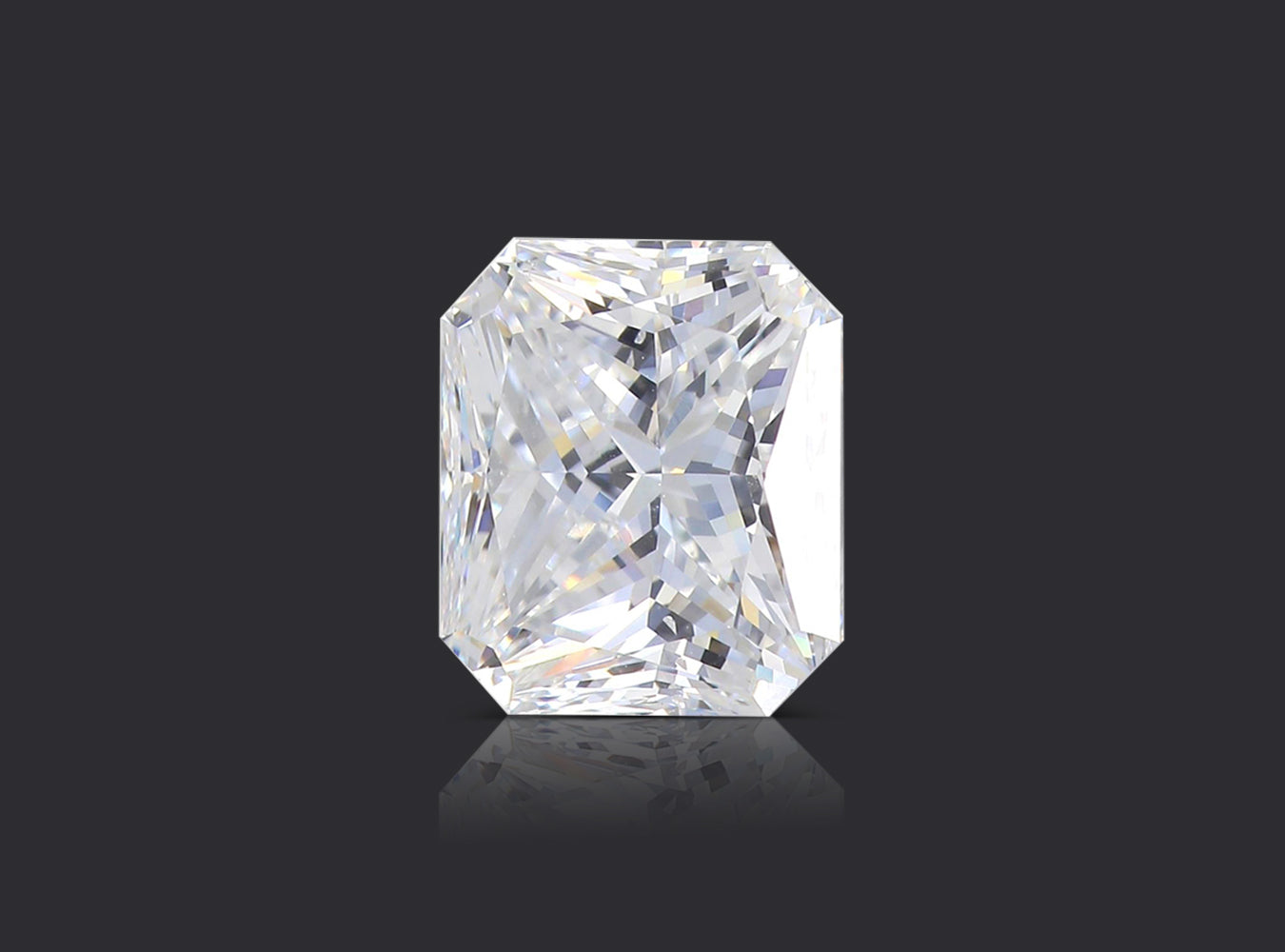 3.03 ct. Radiant Diamond E VS2 None GIA