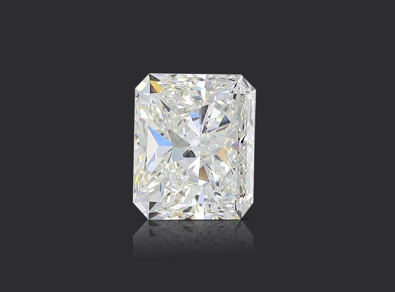 4.06 ct. Radiant Diamond I SI1 None GIA