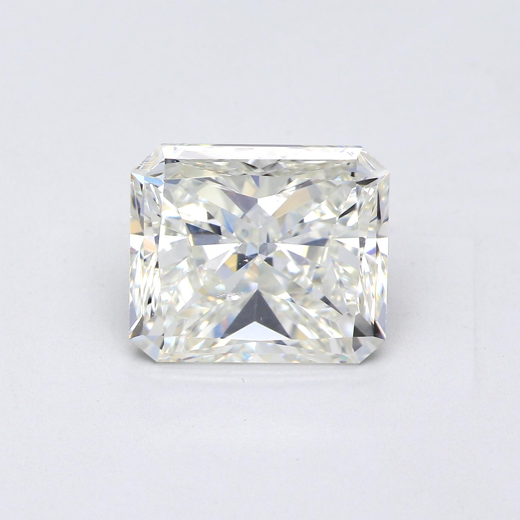 4.06 ct. Radiant Diamond I SI1 None GIA