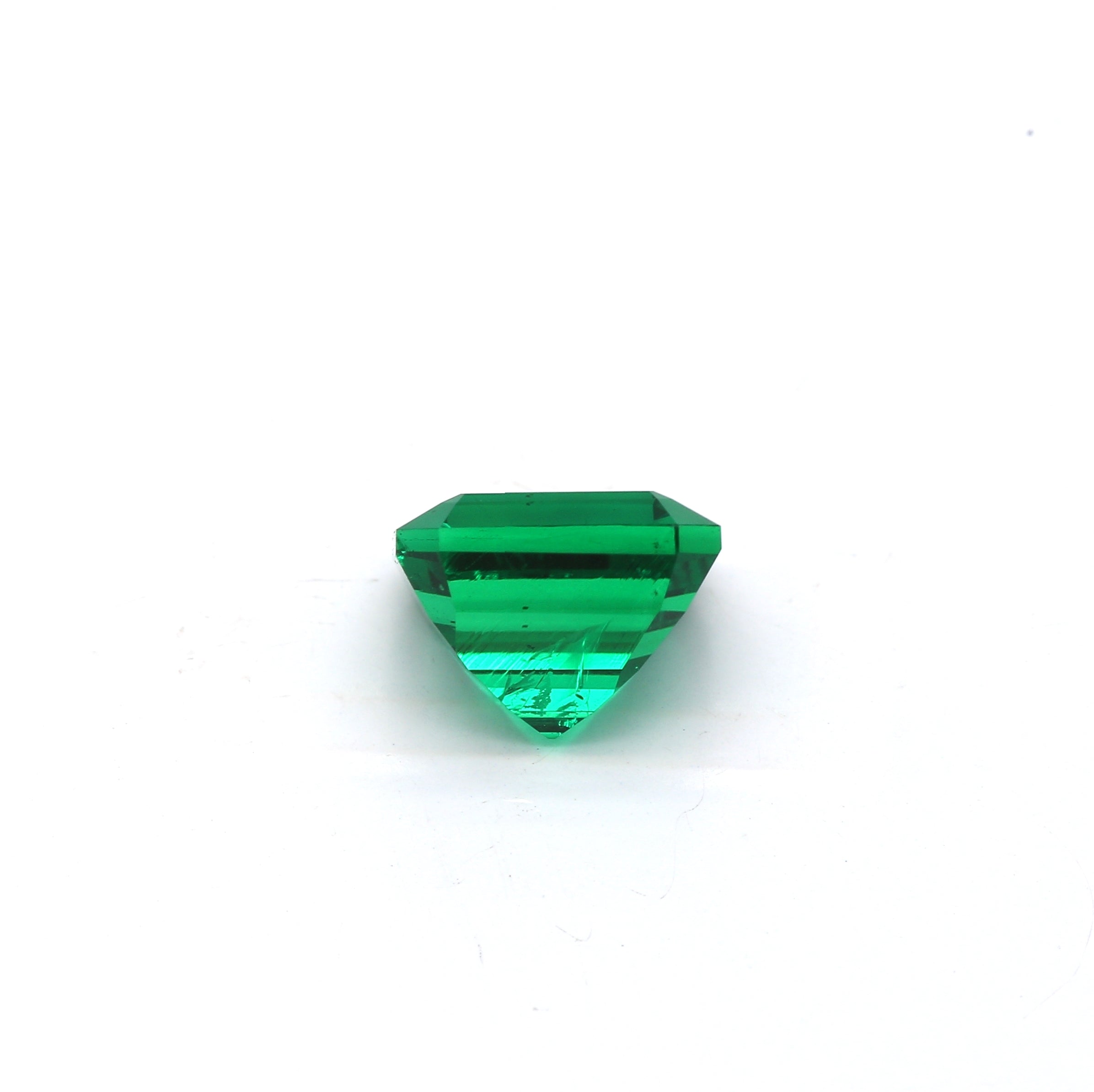 2.05 ct. Emerald AGL Minor