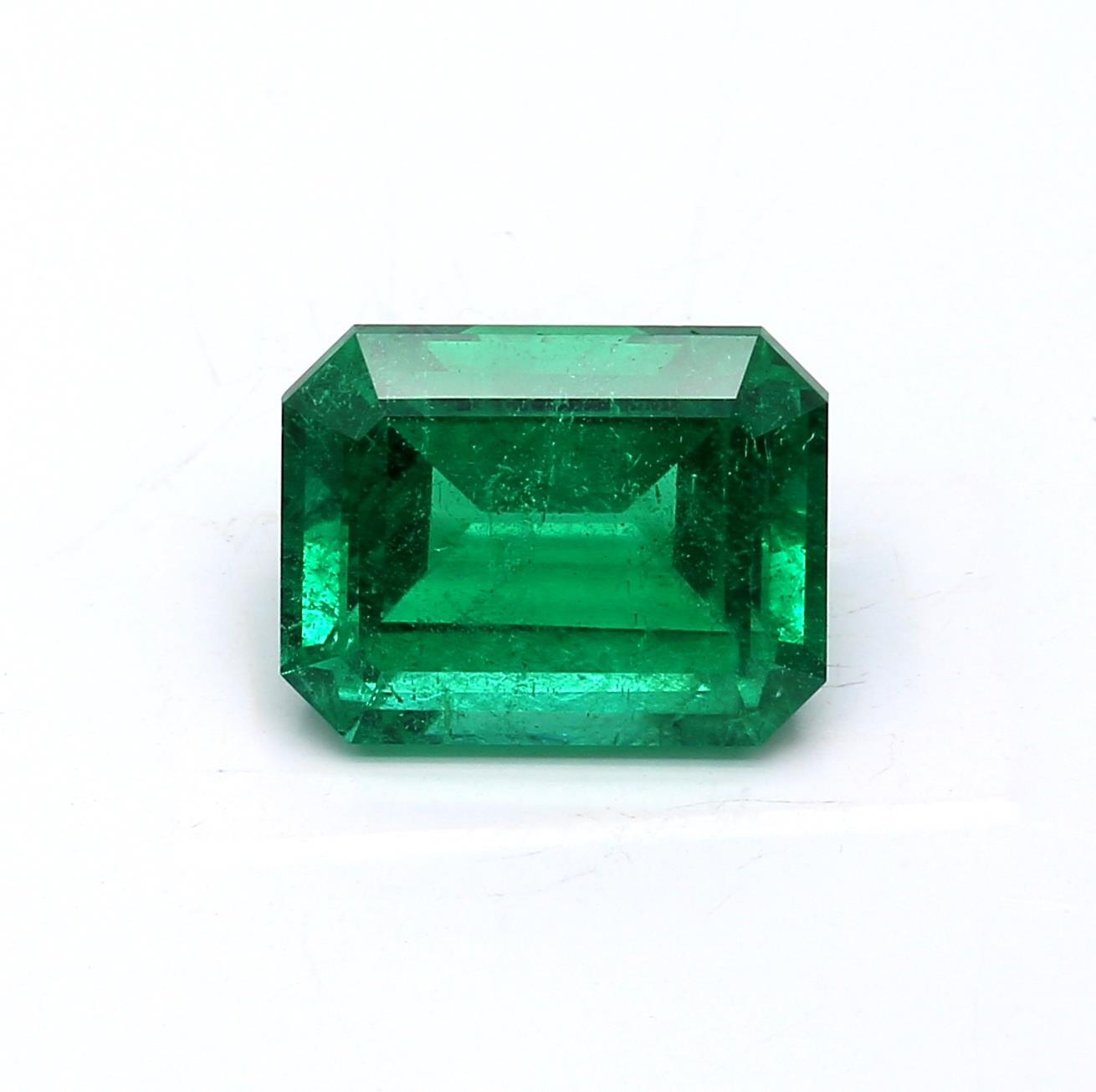 3.85 ct. Emerald GRS Minor