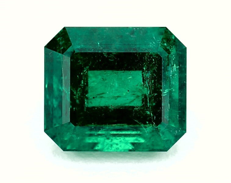 3.83 ct. Emerald GRS Minor