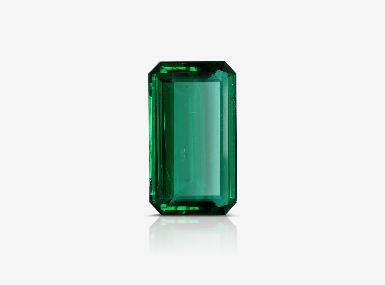 10.50 ct. Emerald AGL Insignificant to Minor