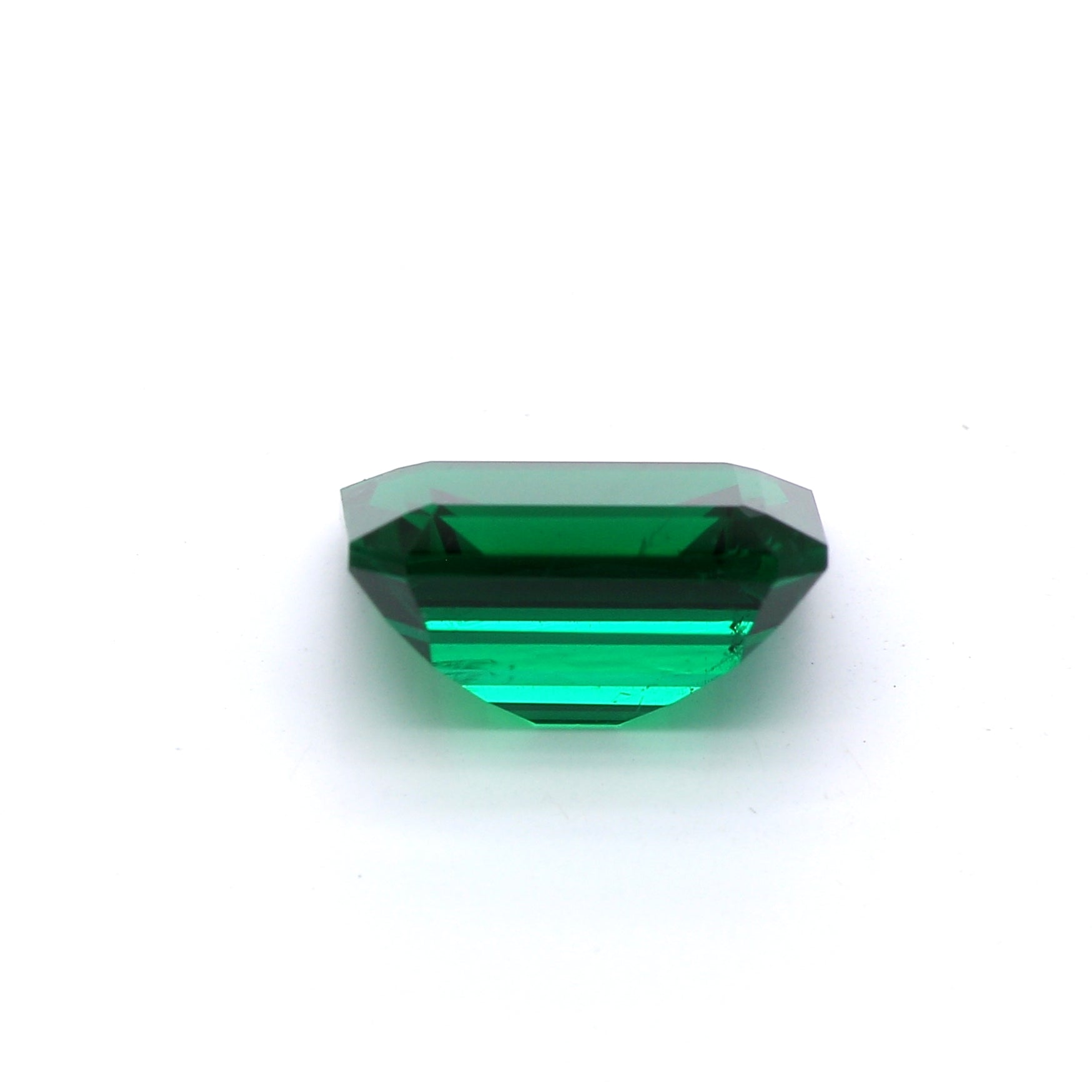 2.13 ct. Emerald AGL Insignificant to Minor