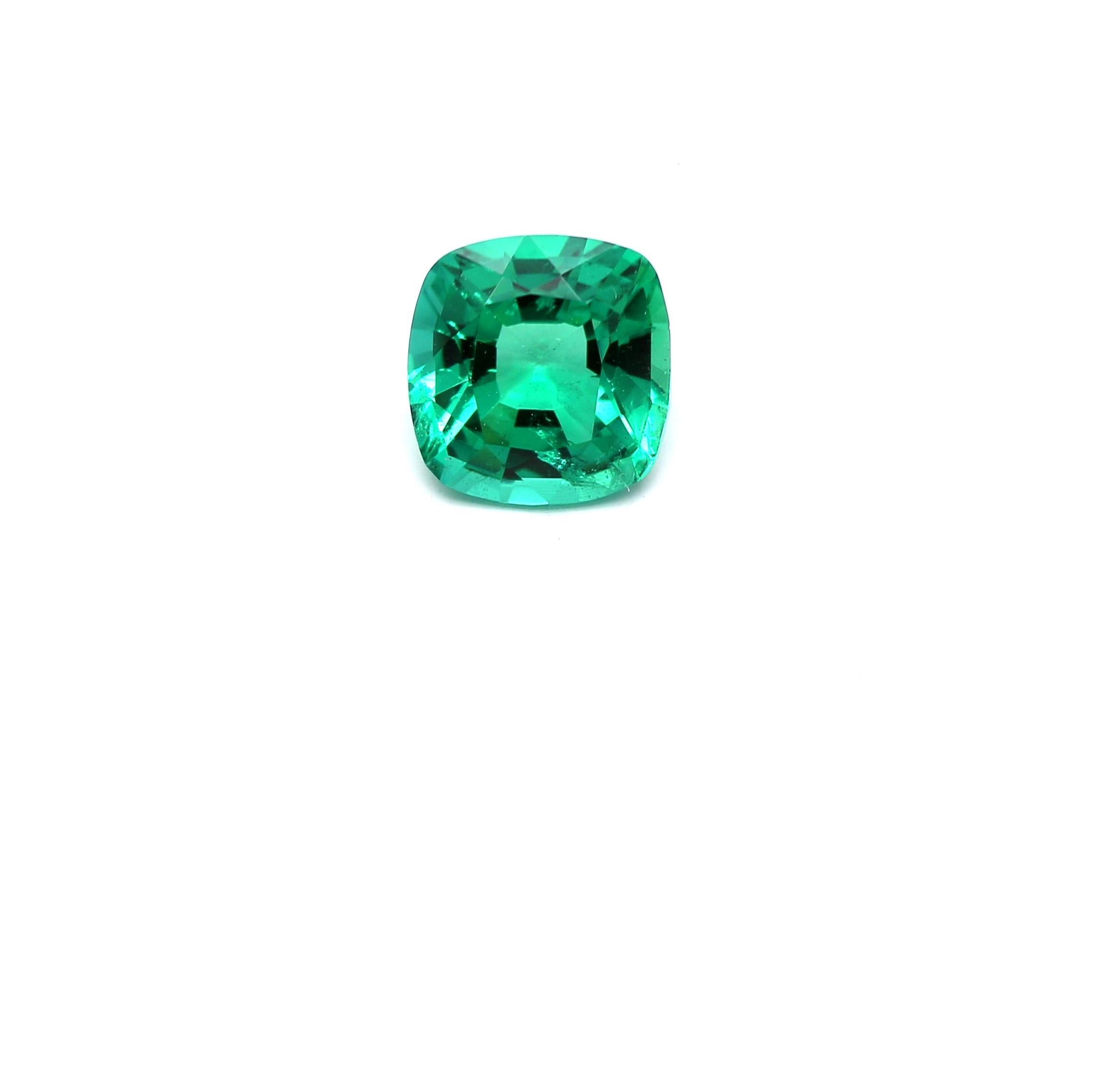 0.92 ct. Cushion Emerald ICA Minor