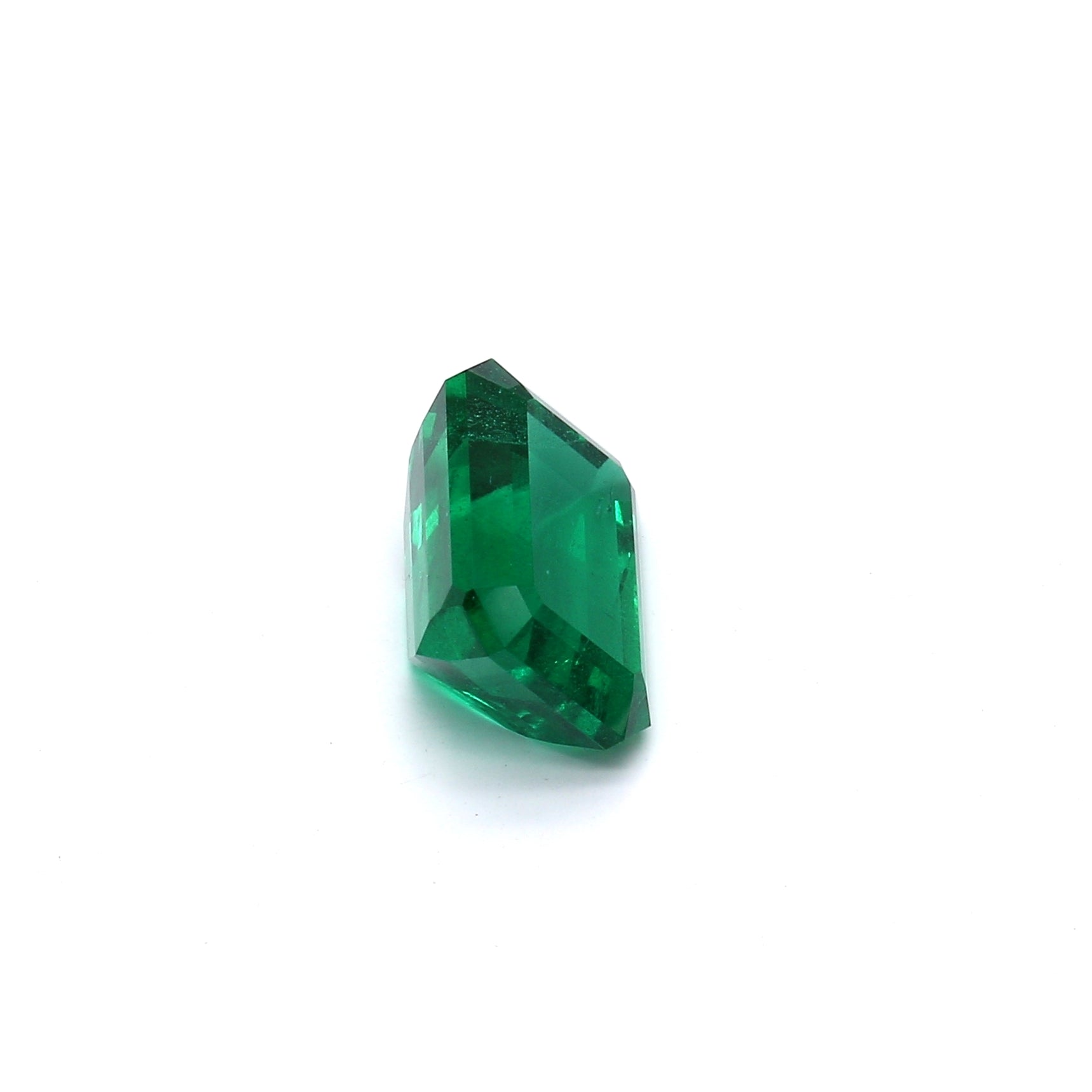 3.65 ct. Emerald GRS Minor