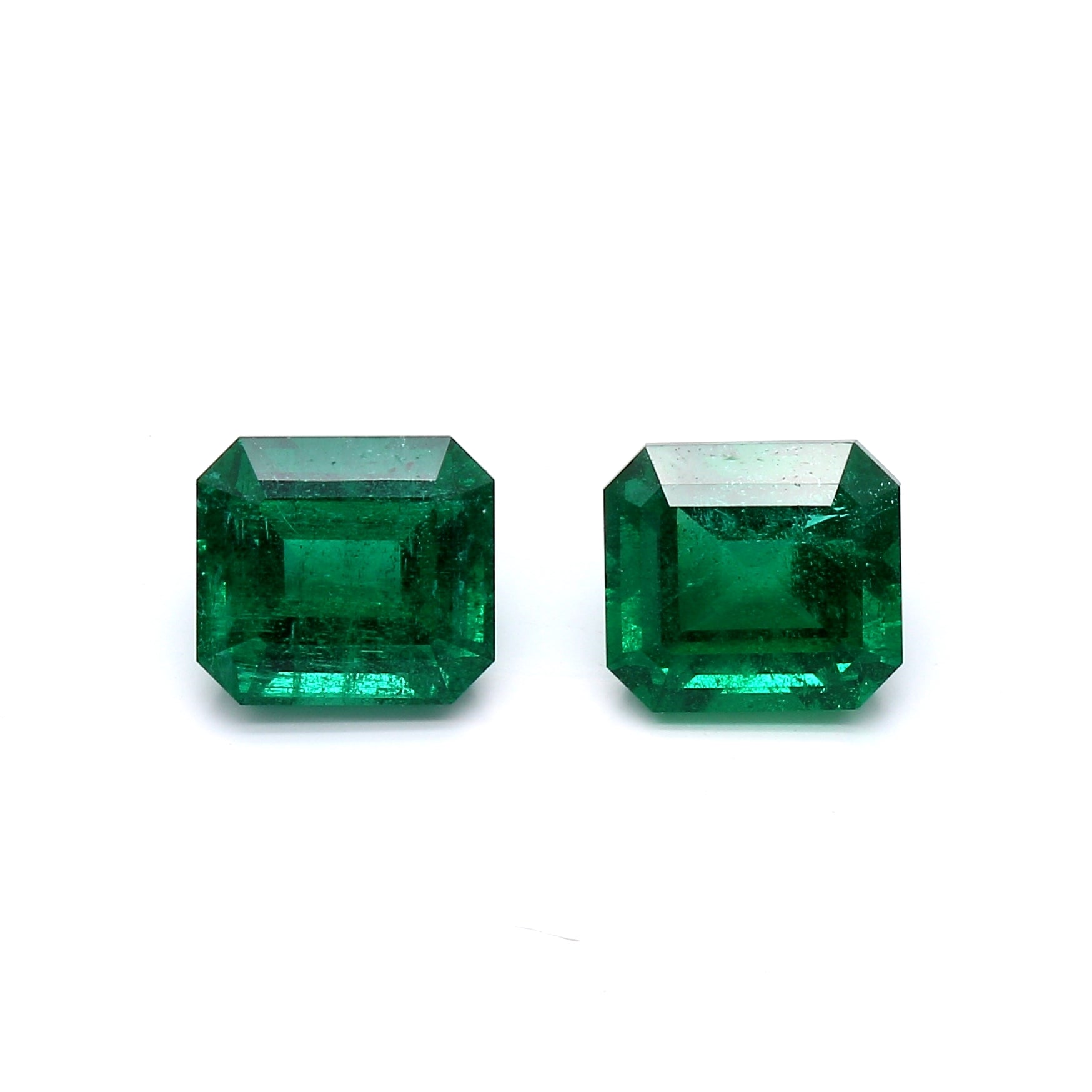 2.40 ct. Emerald GRS Insignificant