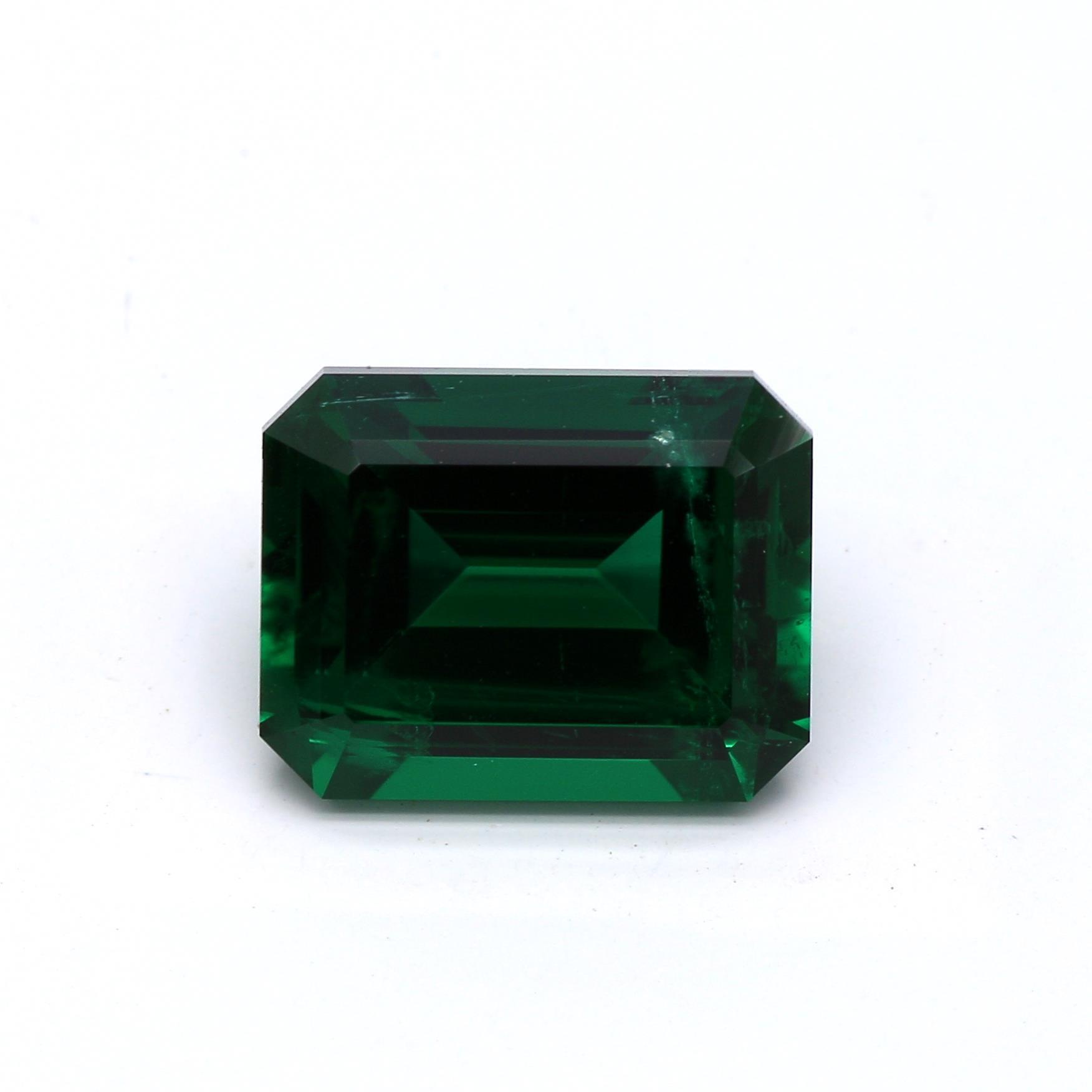 3.29 ct. Emerald AGL No Oil