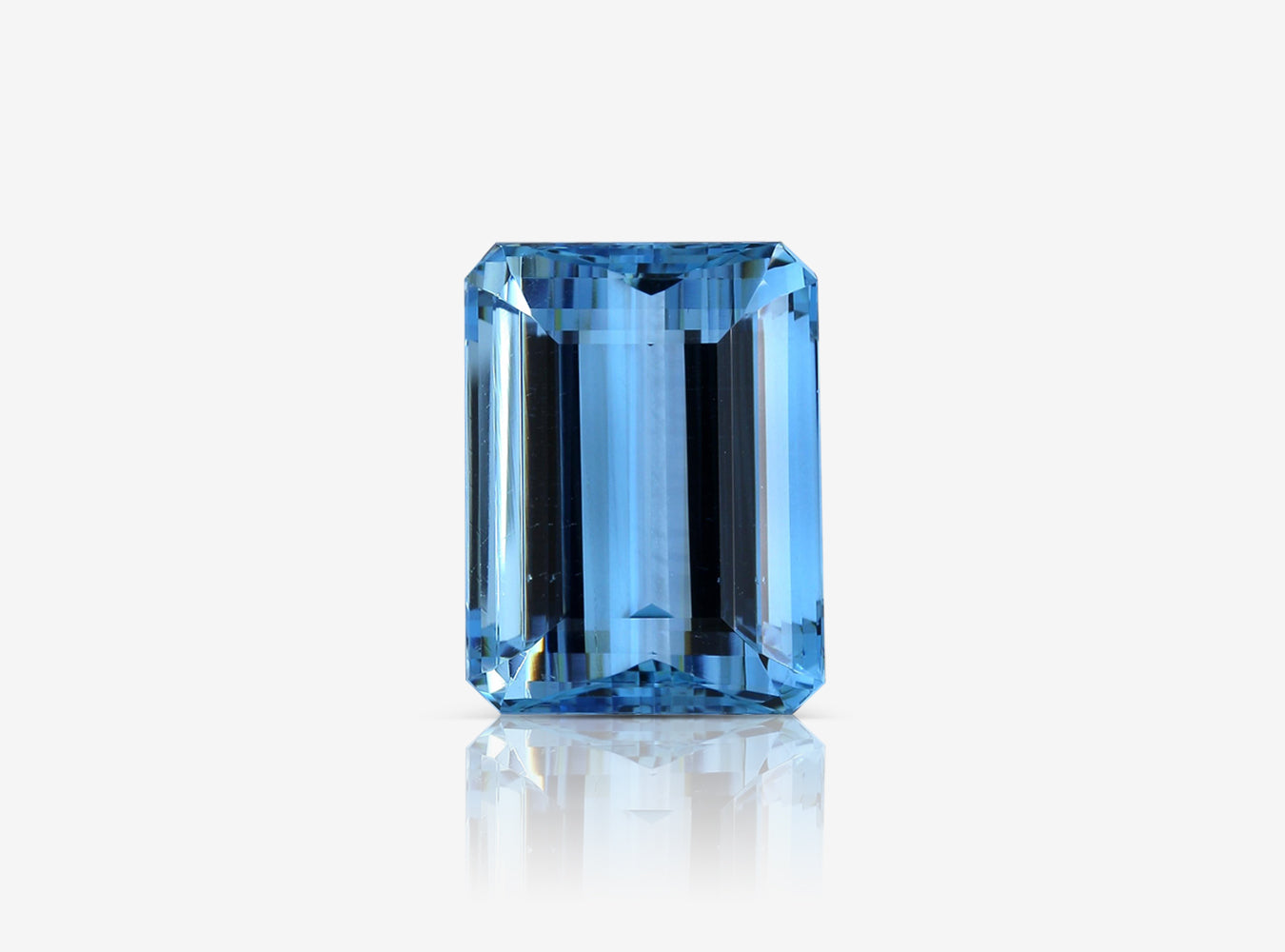 19.08 ct. Aquamarine GRS (H)