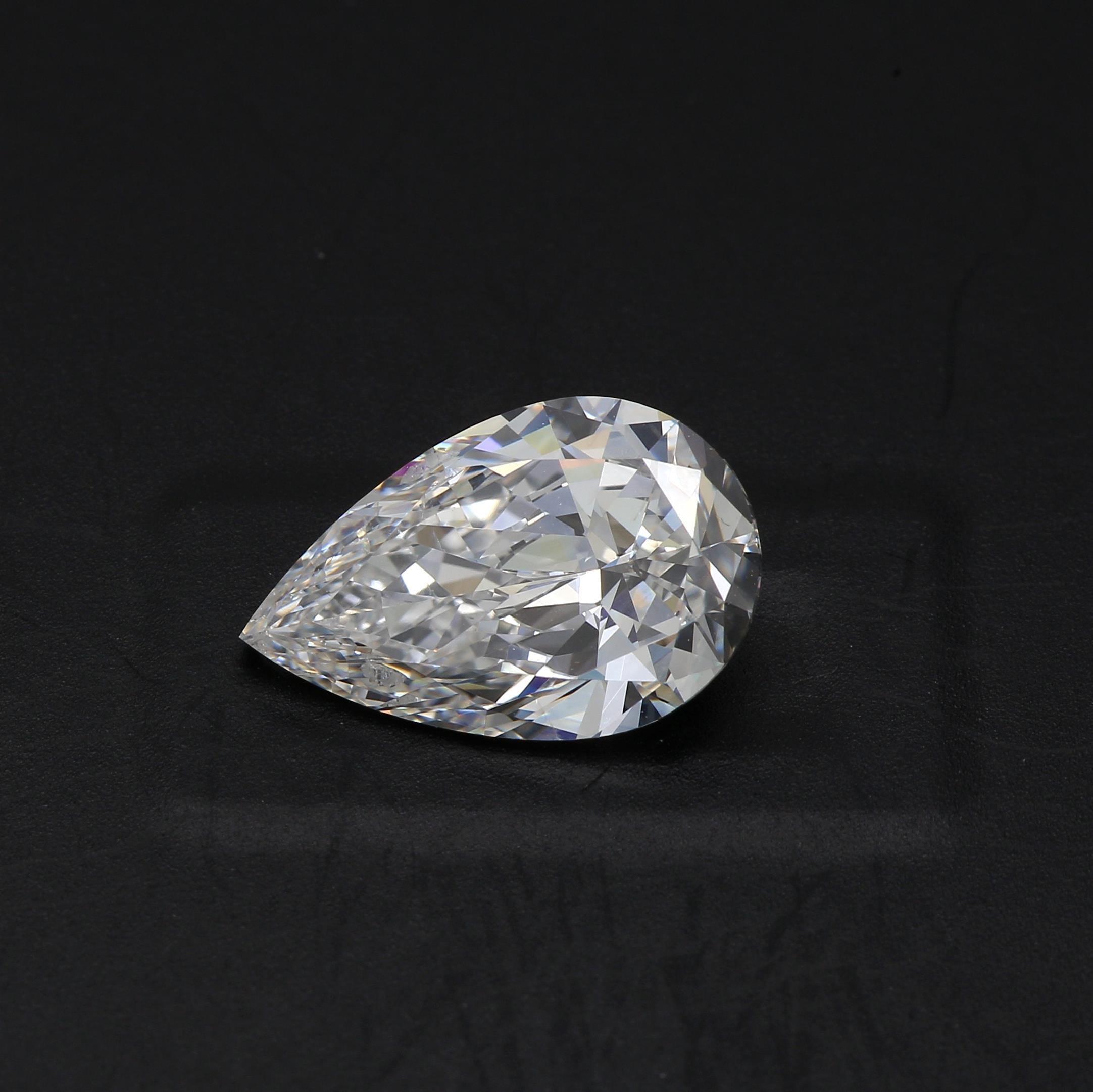 2.01 ct. Pear Shape Diamond E SI1 Faint GIA