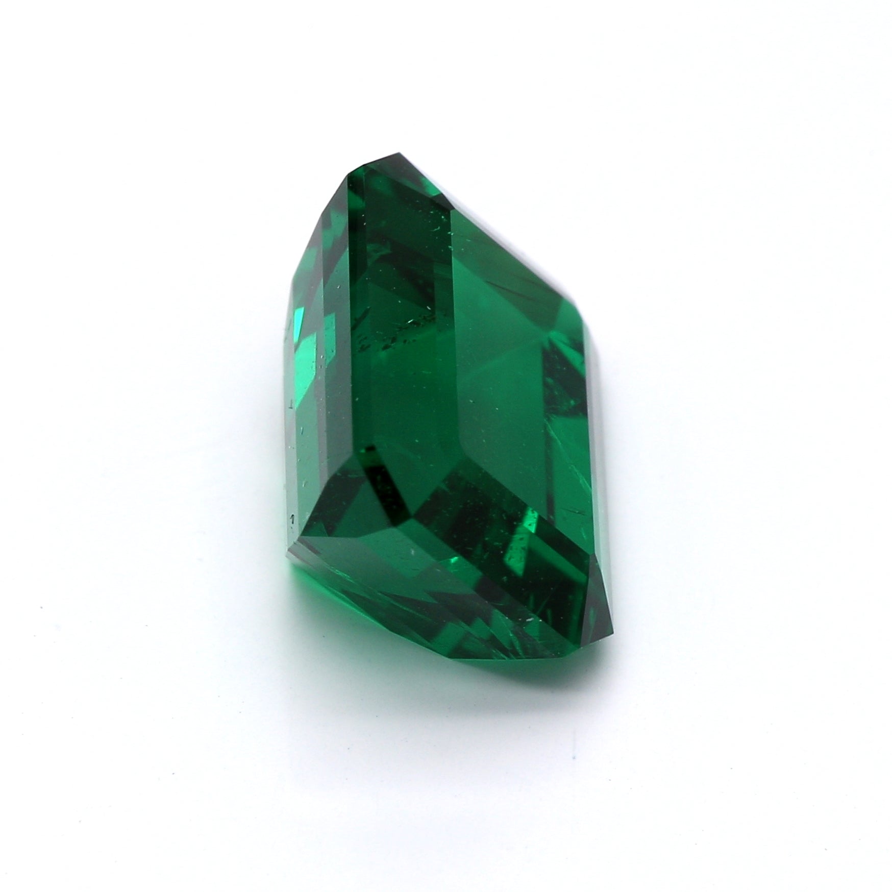 3.36 ct. Emerald GRS Insignificant