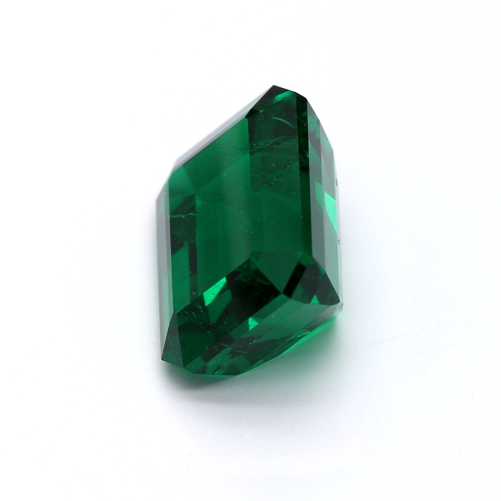 3.36 ct. Emerald GRS Insignificant