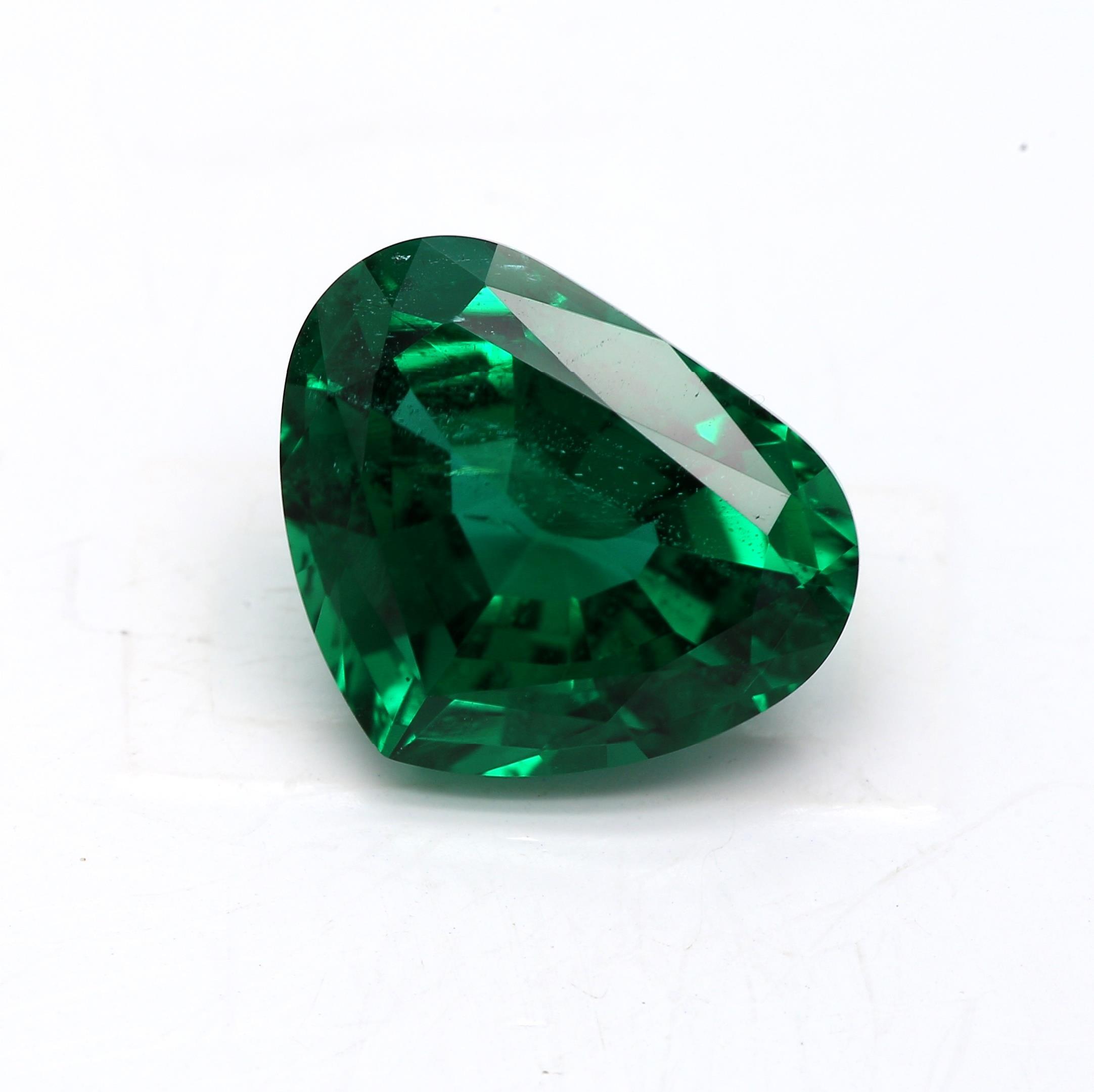 4.39 ct. Heart Shape Emerald AGL Insignificant to Minor