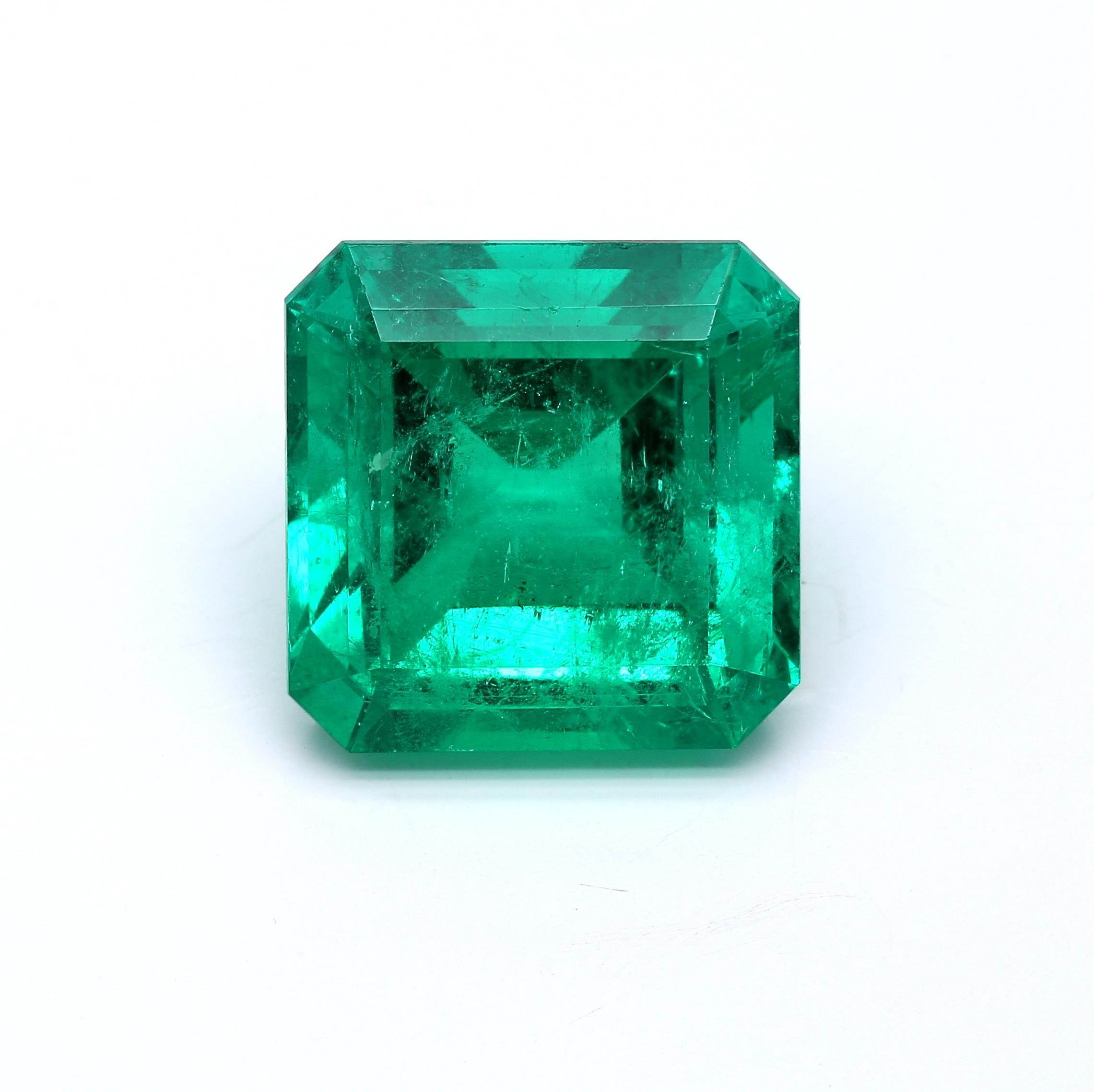 21.25 ct. Emerald GRS Minor