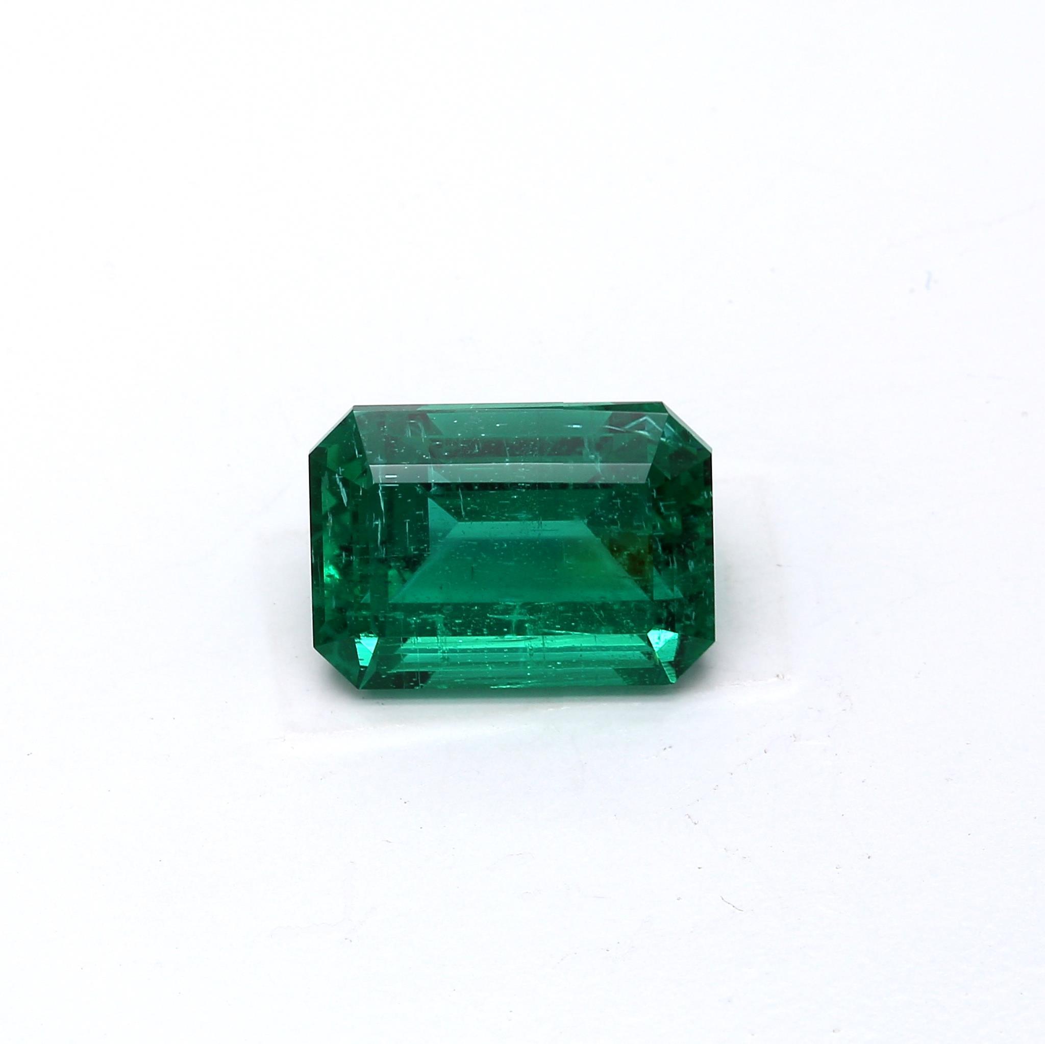 6.32 ct. Emerald AGL Minor