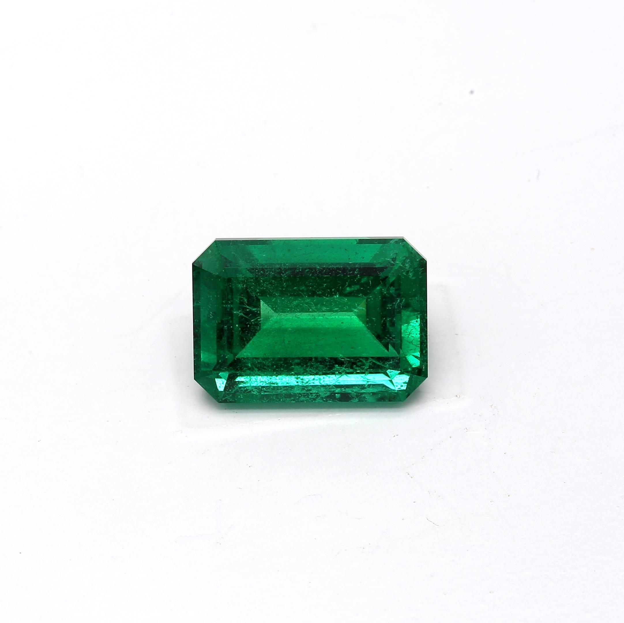 6.42 ct. Emerald AGL No Oil