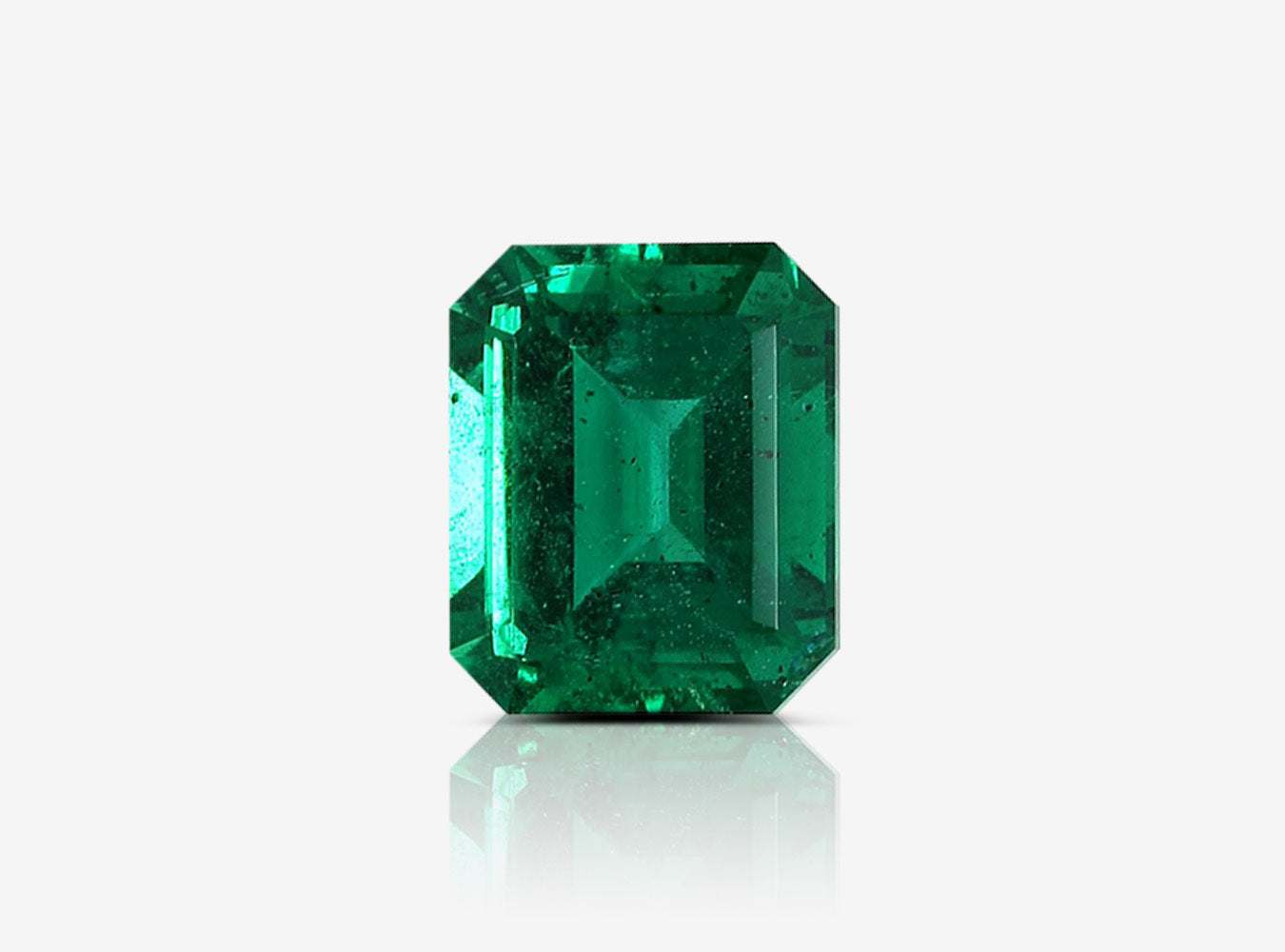 4.31 ct. Emerald AGL Minor