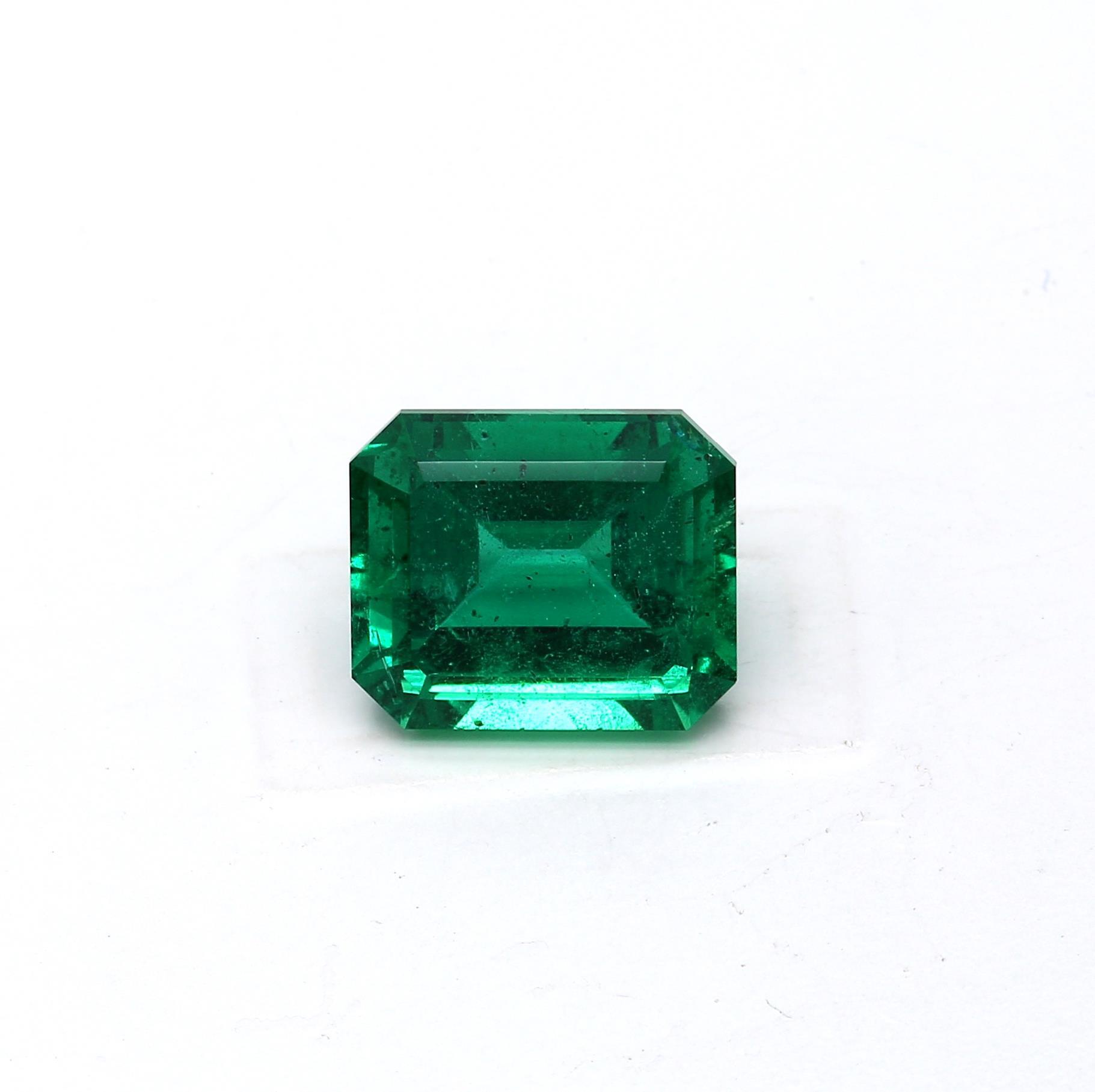 4.31 ct. Emerald AGL Minor