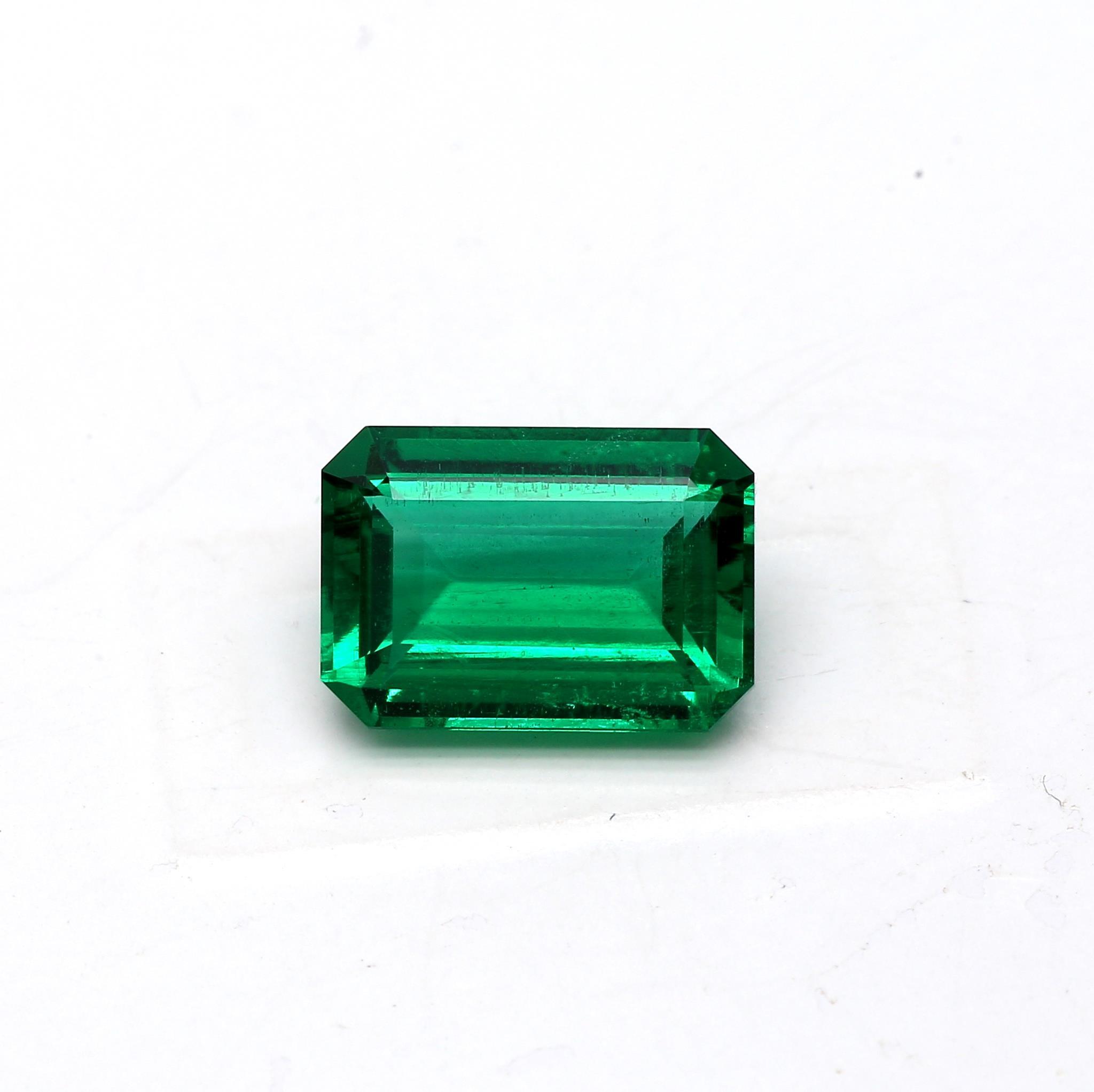 1.67 ct. Emerald GRS Minor