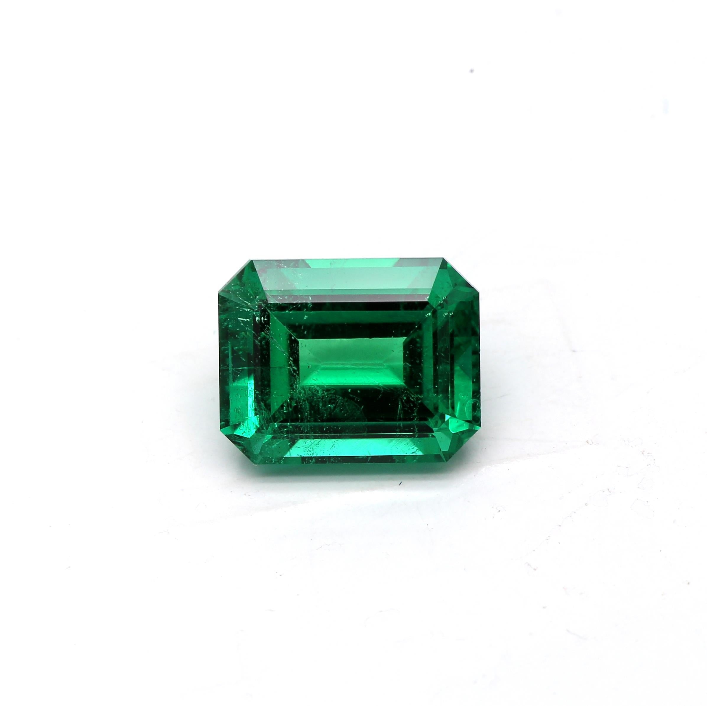 2.92 ct. Emerald GRS Insignificant