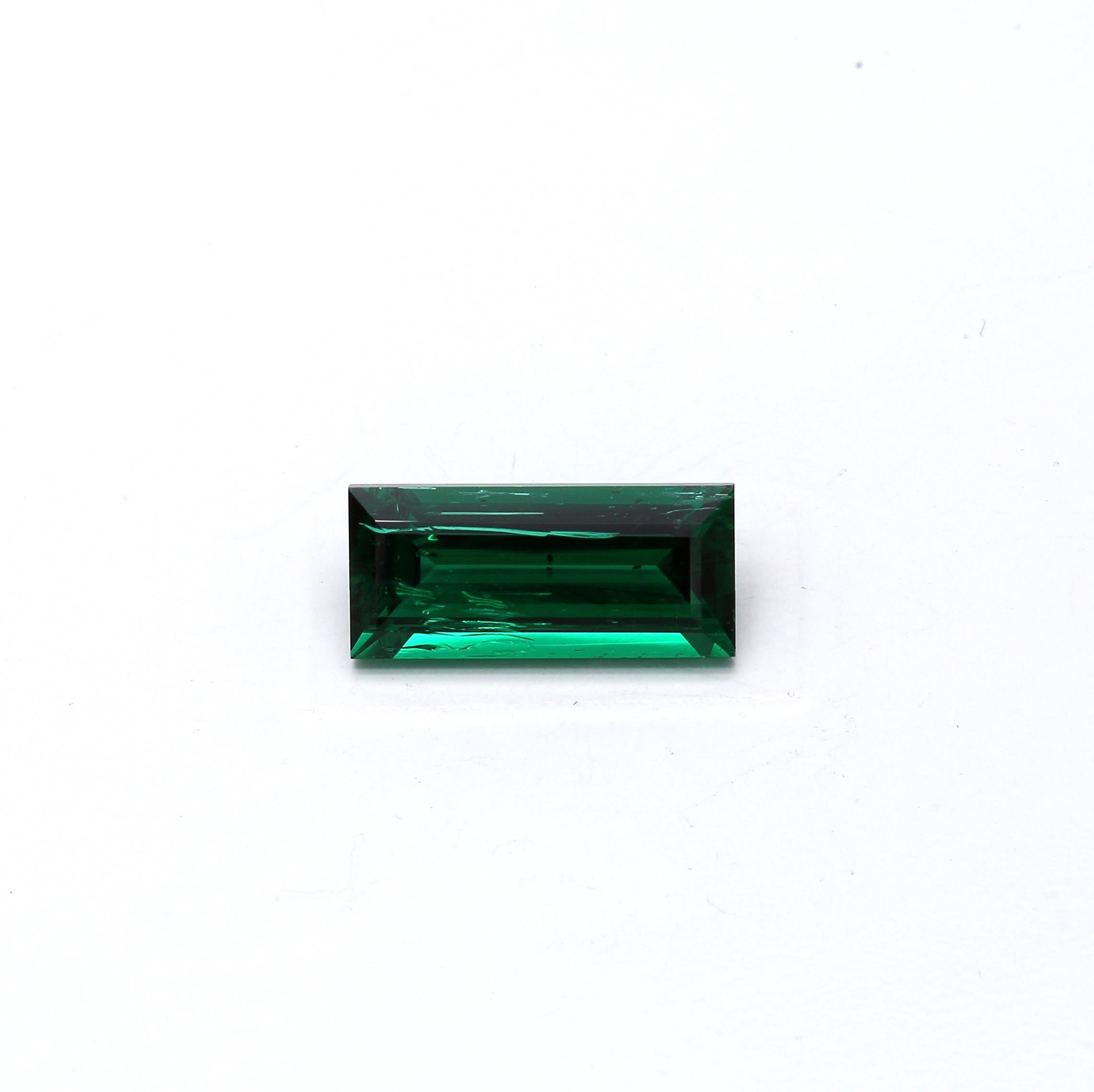 2.78 ct. Baguette Emerald AGL Minor