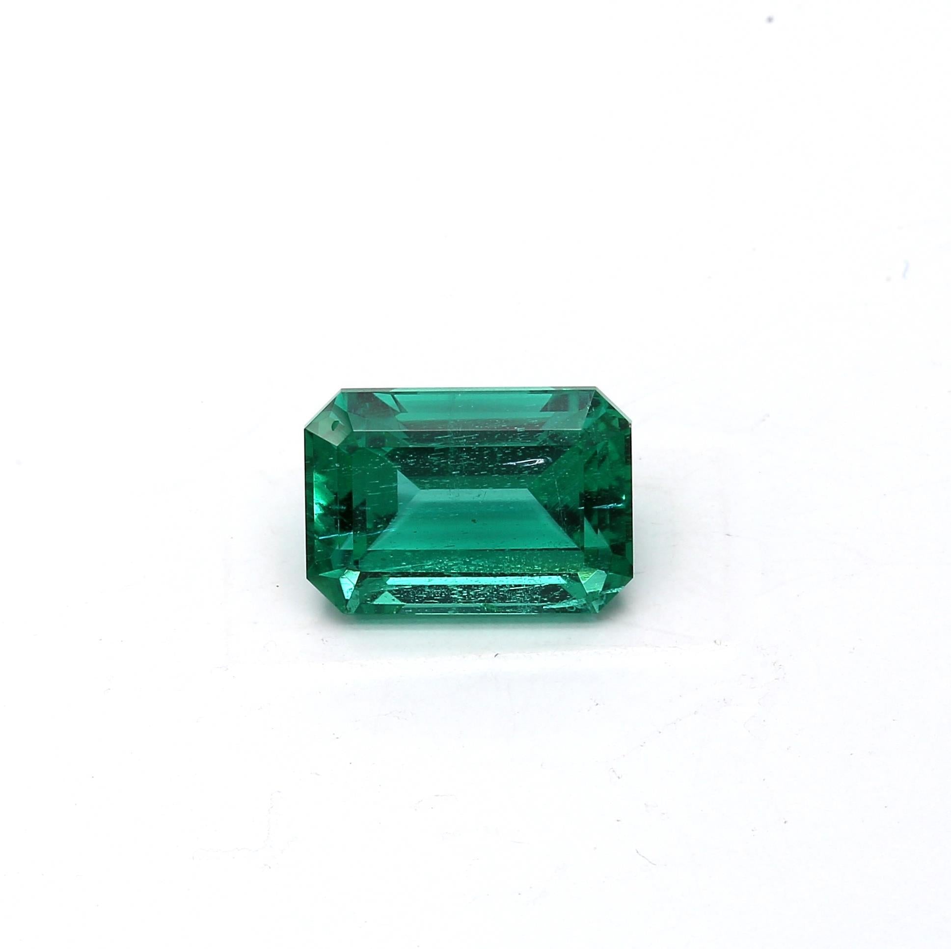 3.68 ct. Emerald AGL No Oil